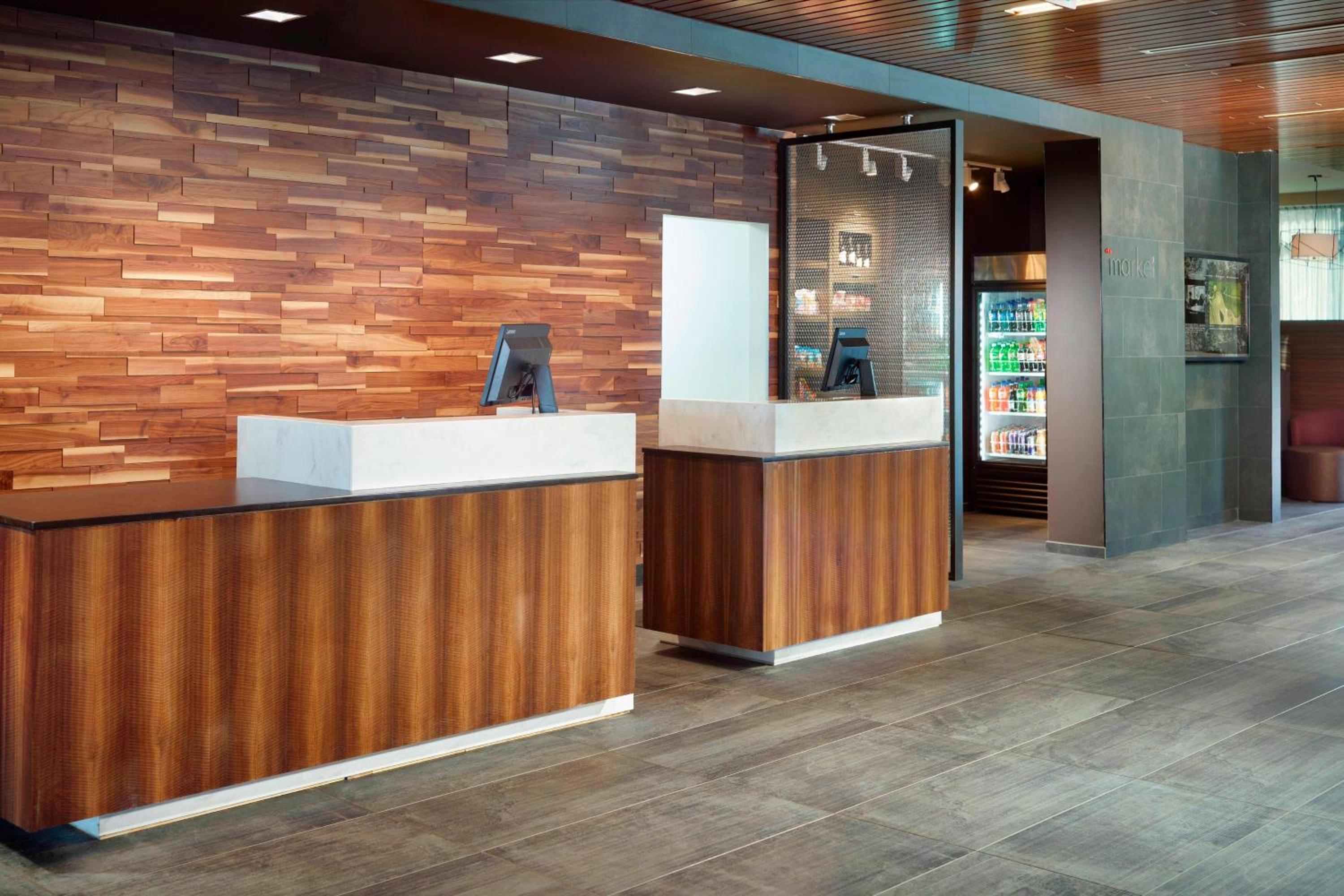 LaGrange Vacations - Courtyard by Marriott LaGrange - Property Image 3