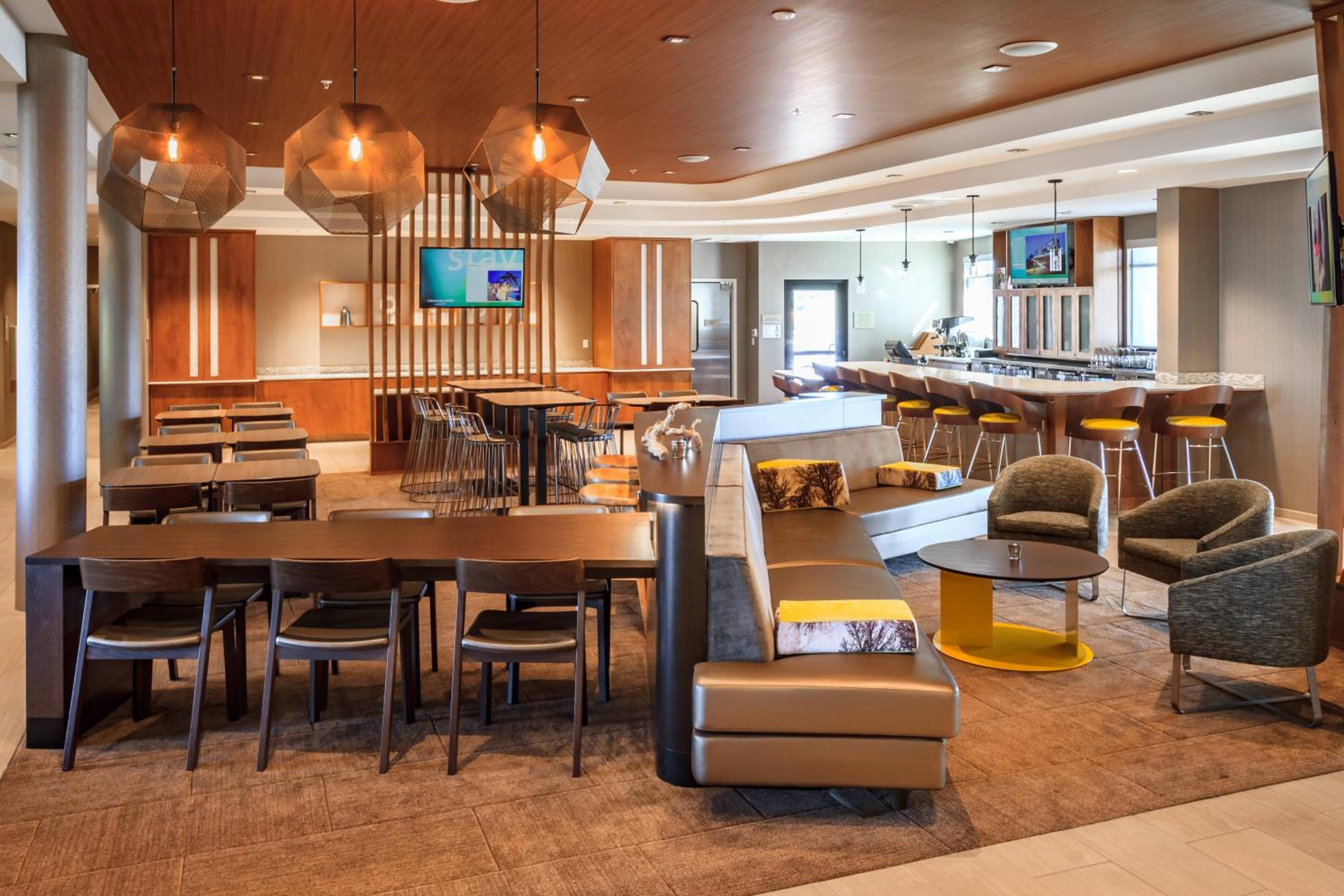 Marina Vacations - SpringHill Suites by Marriott The Dunes On Monterey Bay - Property Image 4