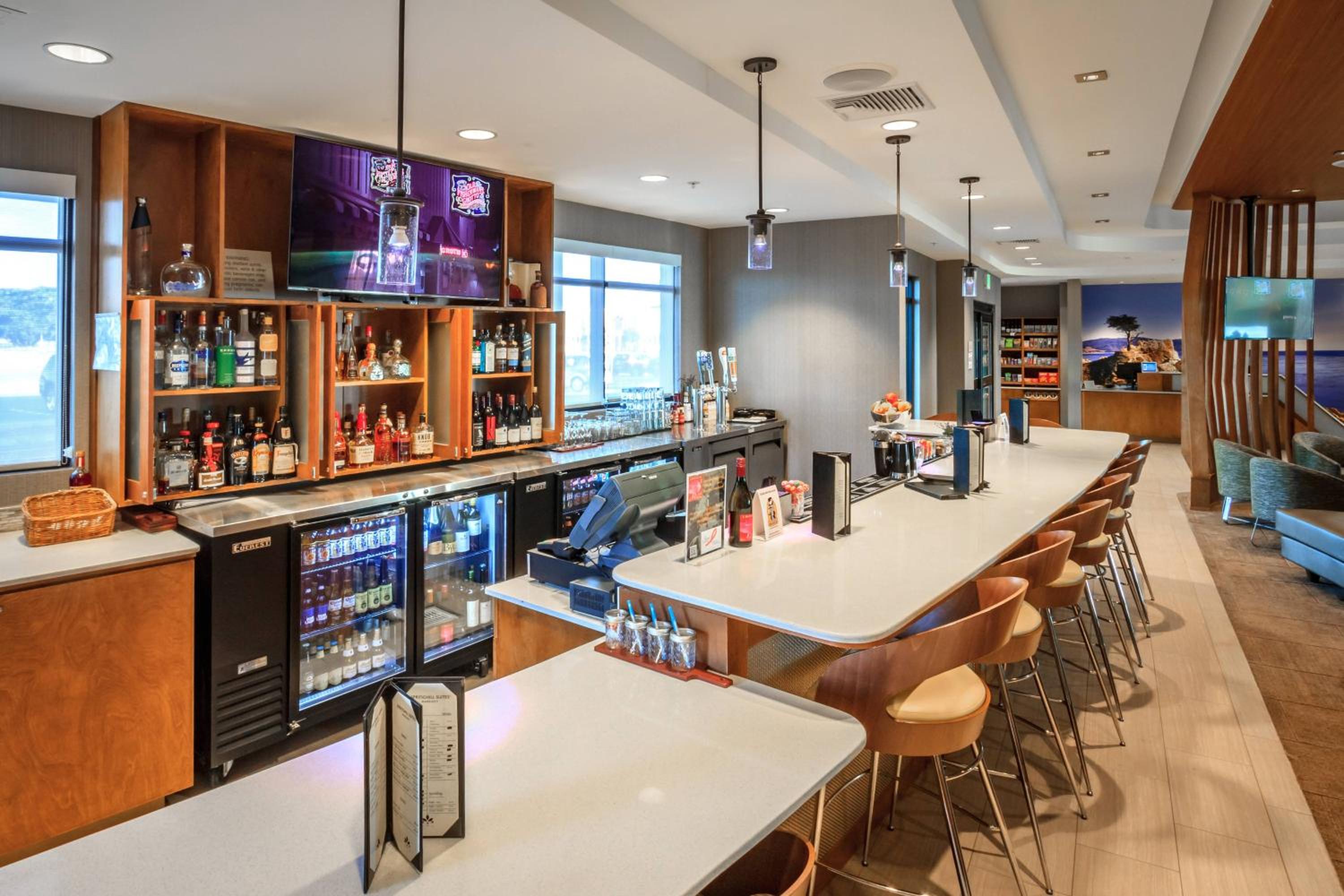 Marina Vacations - SpringHill Suites by Marriott The Dunes On Monterey Bay - Property Image 9