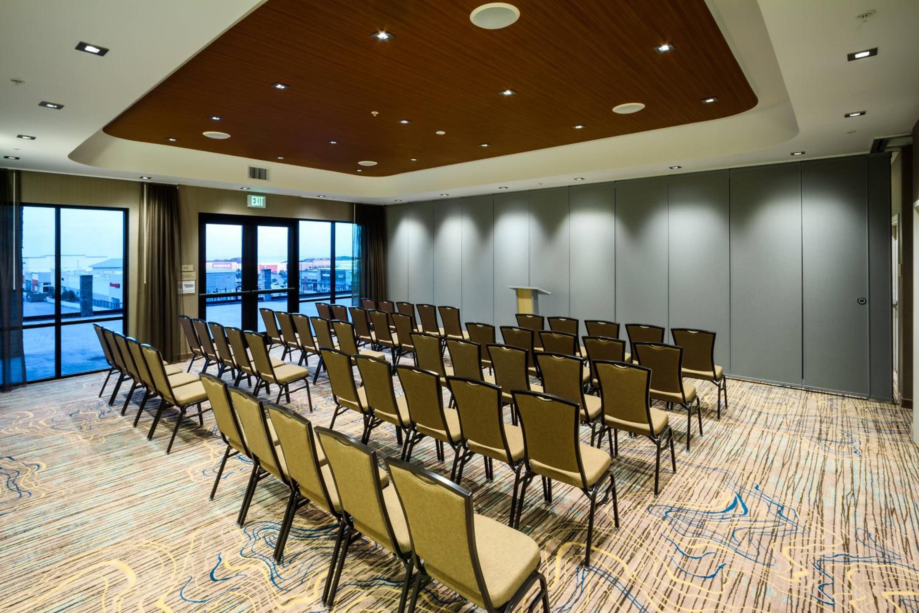 Marina Vacations - SpringHill Suites by Marriott The Dunes On Monterey Bay - Property Image 4