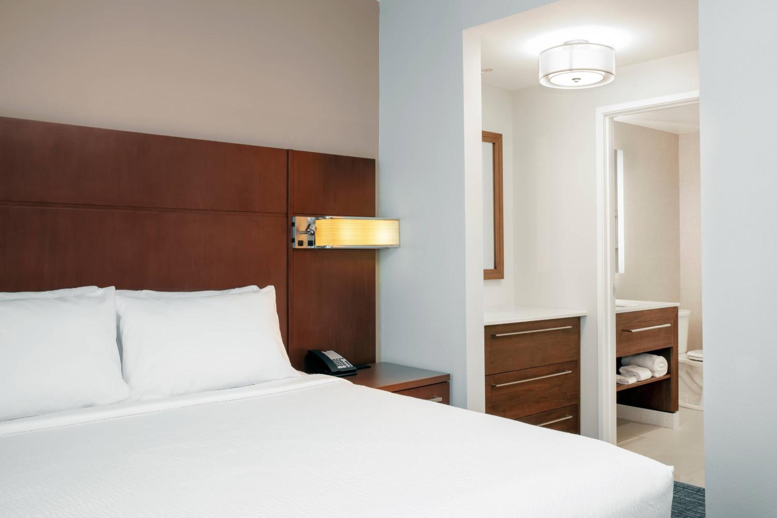 Norwalk CA Vacations - Residence Inn by Marriott Norwalk - Property Image 51