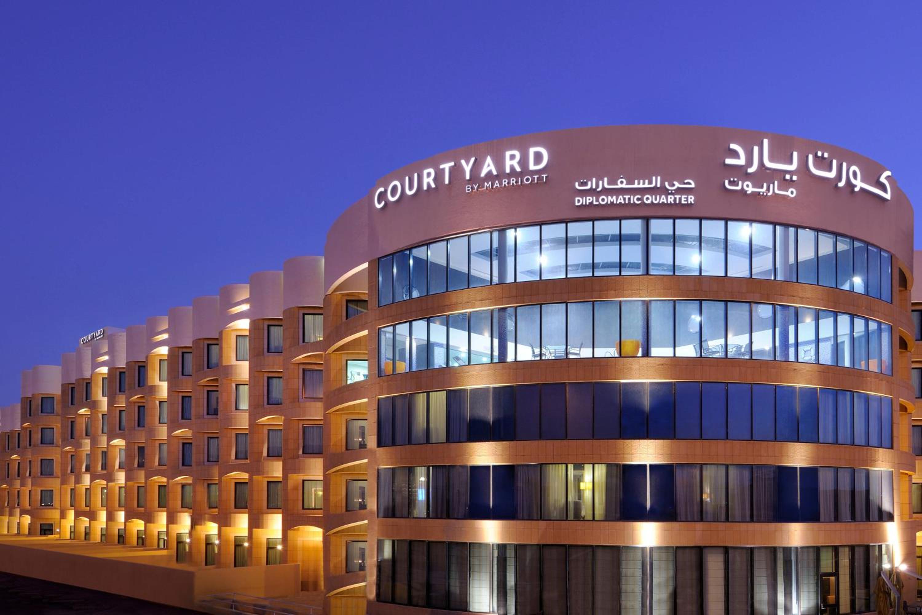 Hotel Courtyard by Marriott Riyadh Diplomatic Quarter - Image 1