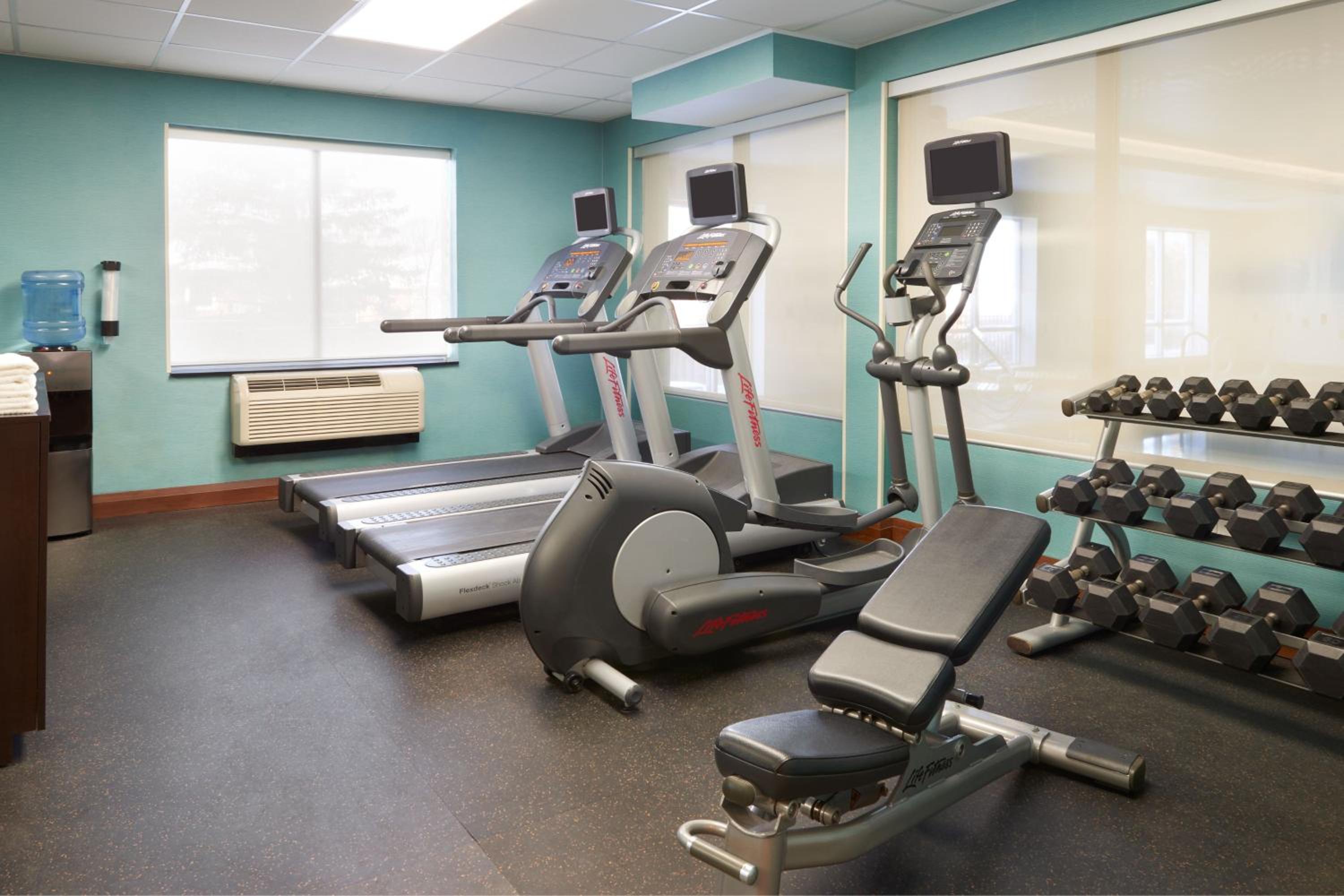 Barrie Vacations - Fairfield Inn  Suites by Marriott Barrie - Property Image 3