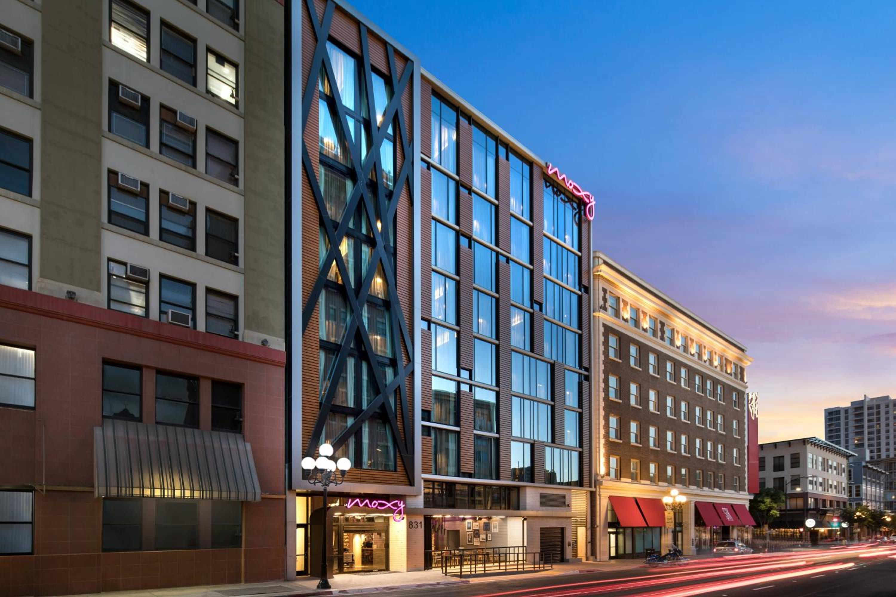 Hotel Moxy San Diego Downtown/Gaslamp Quarter