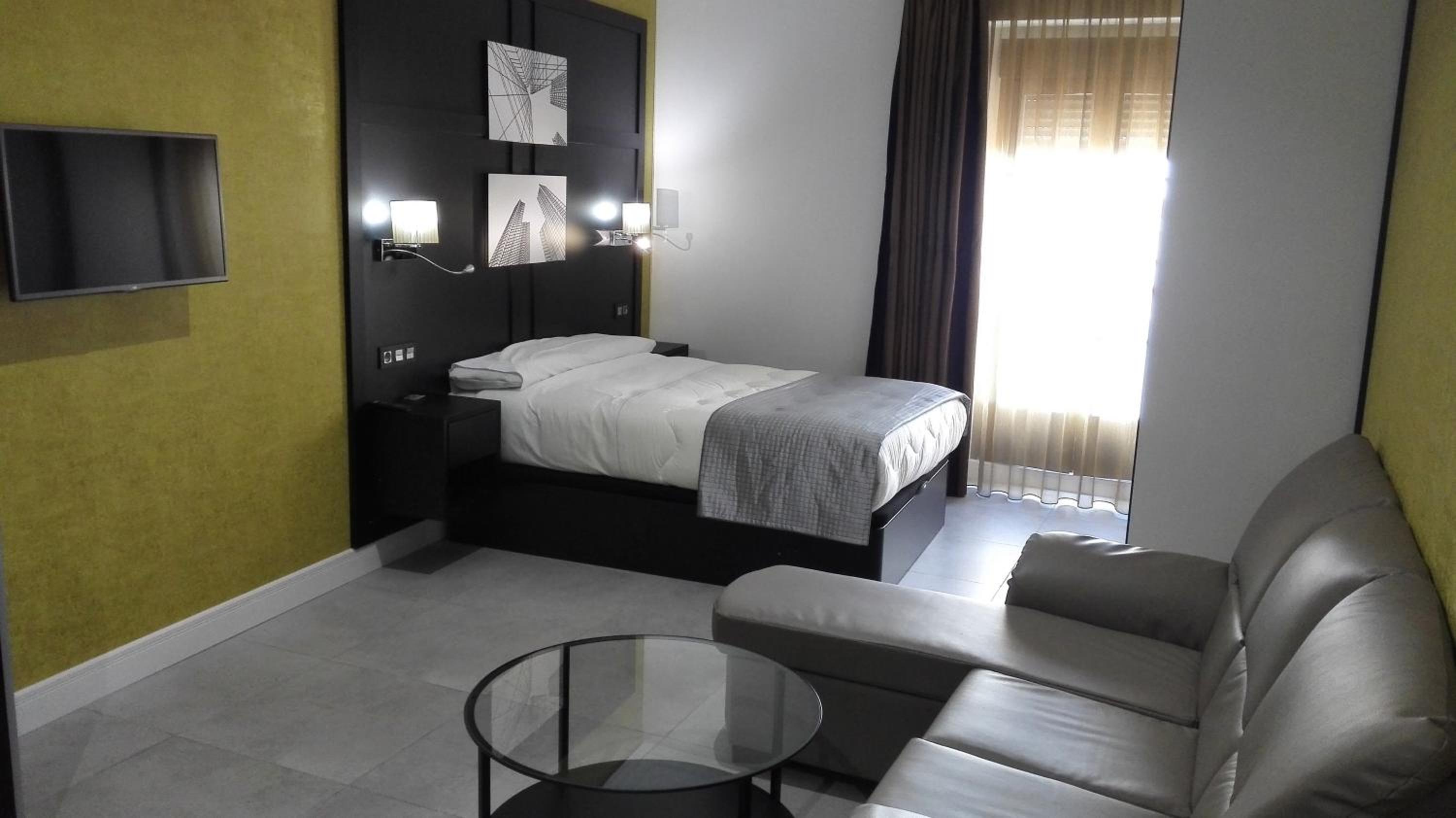 hotel room