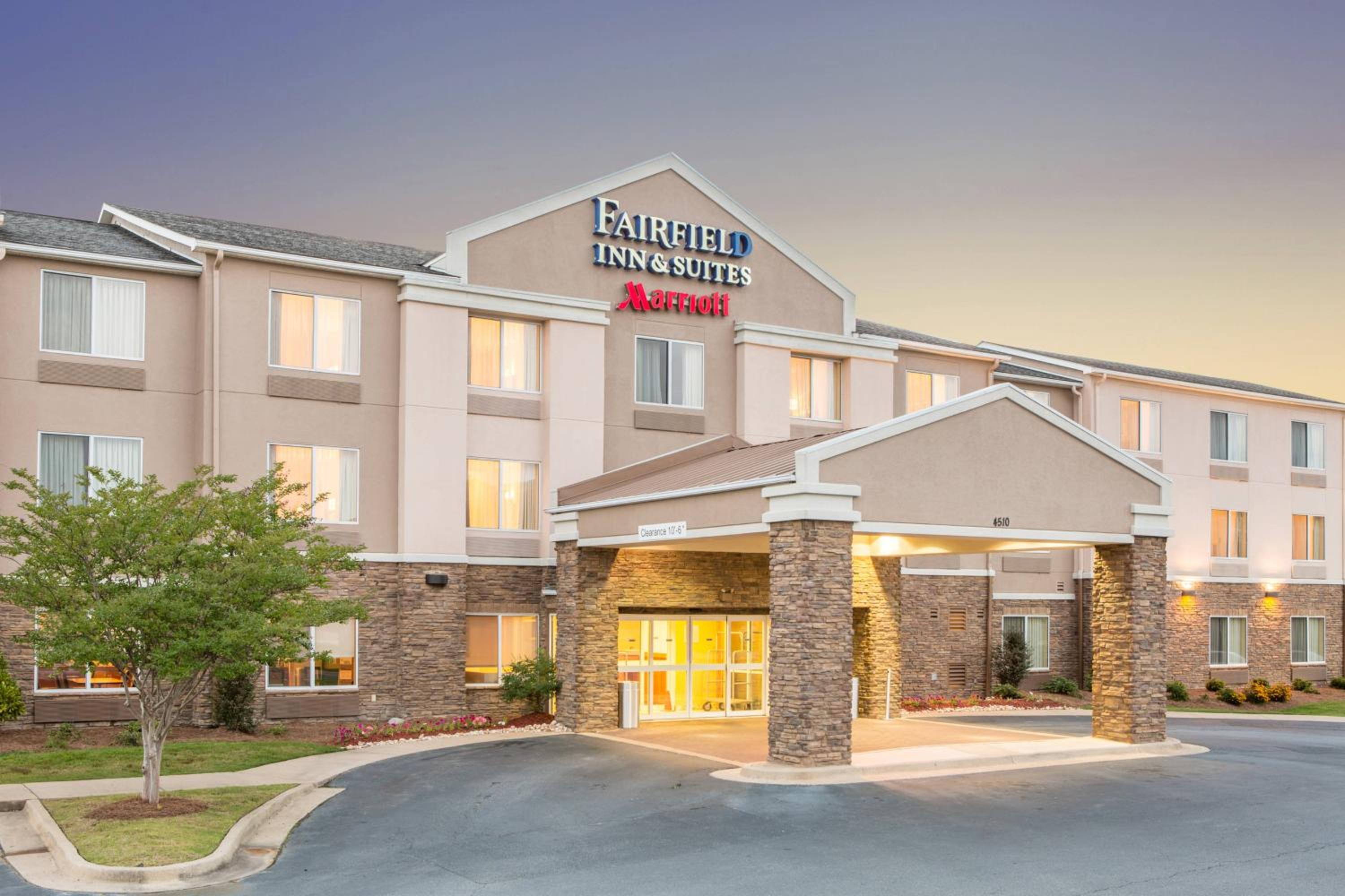 Columbus Vacations - Fairfield Inn  Suites by Marriott Columbus - Property Image 1