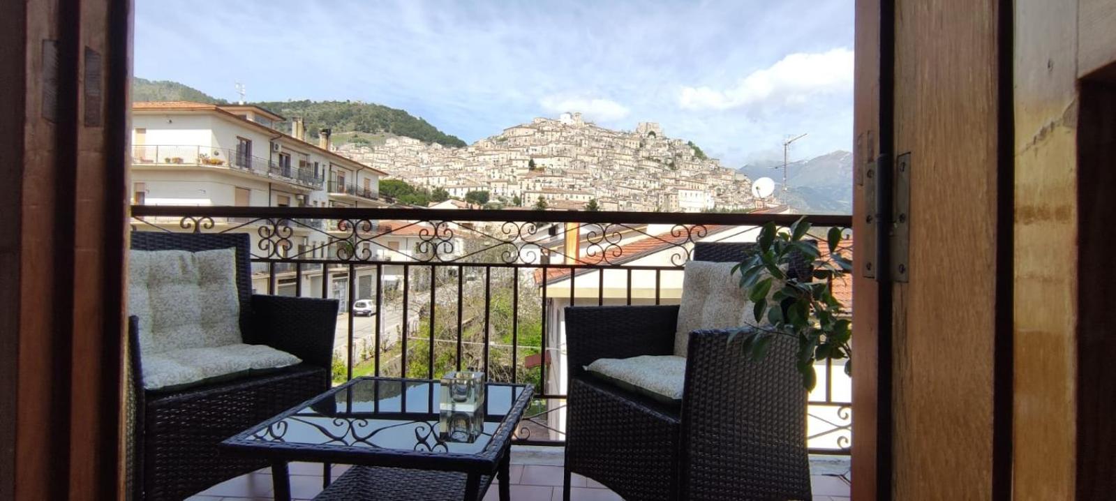 Camera con vista photo 2