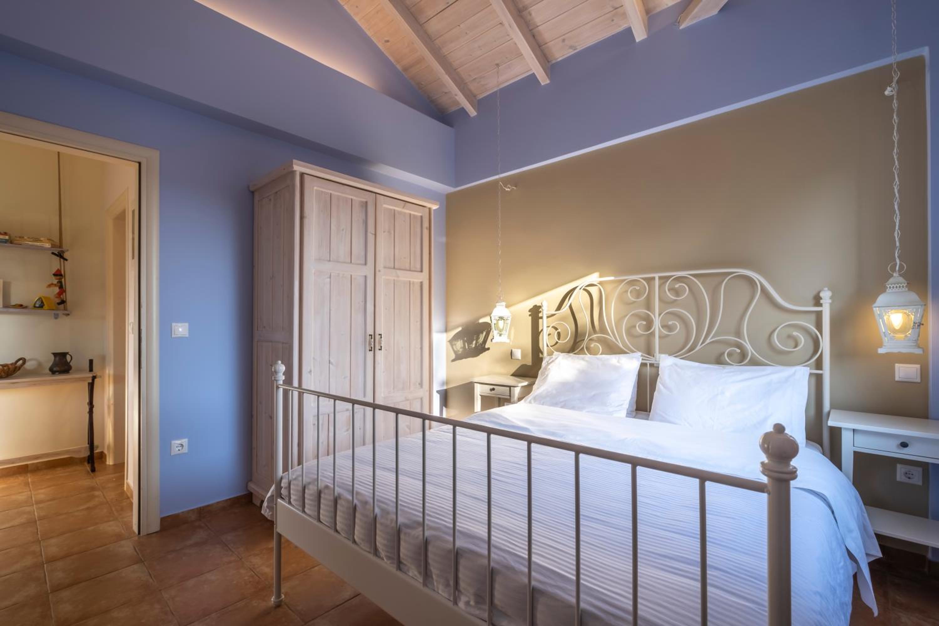 Chamaloni Cottages view 4