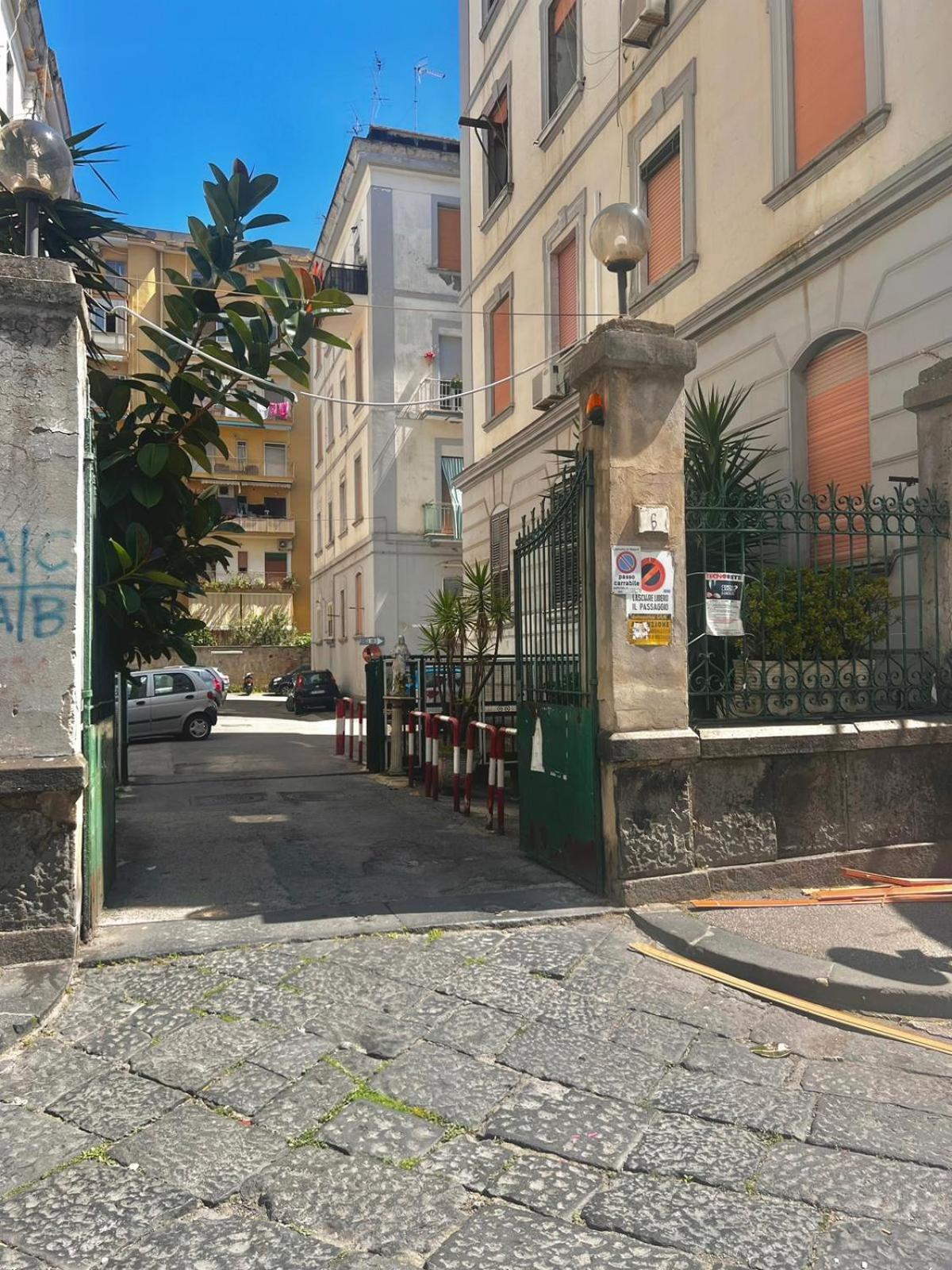 Zara Home - Free Parking