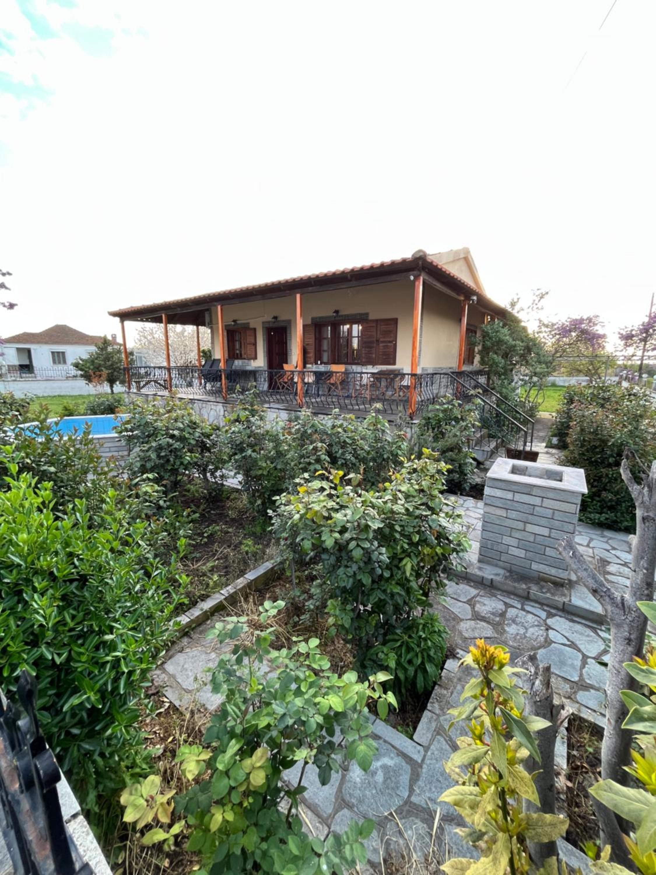Valsamo Luxury Cottage view 4