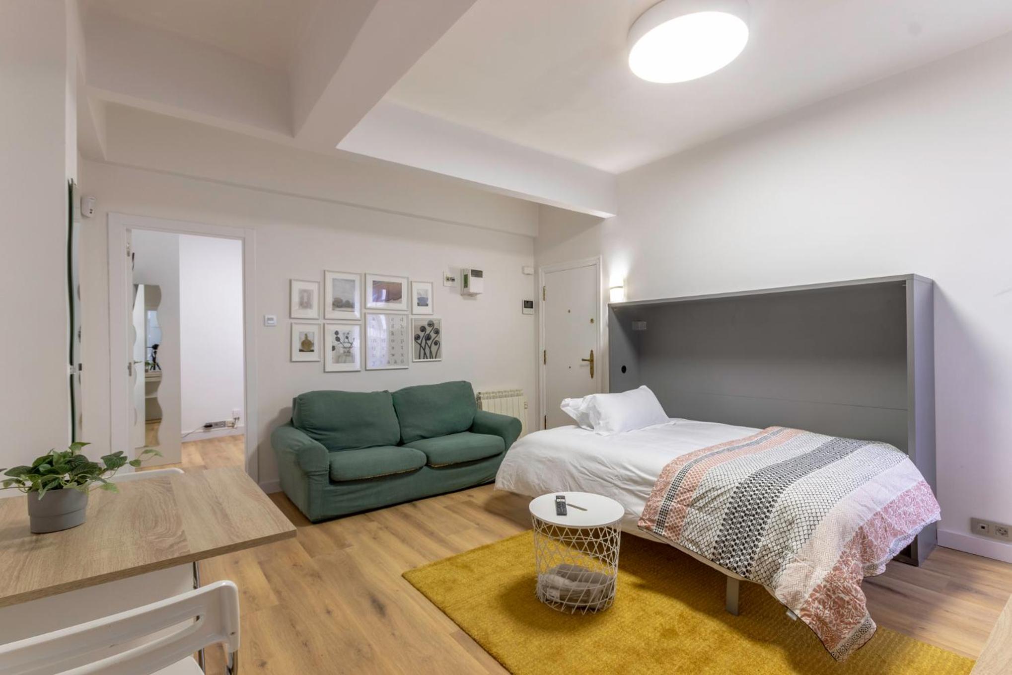 2 paradas al CascoViejo, 1 min al metro - Basarrate