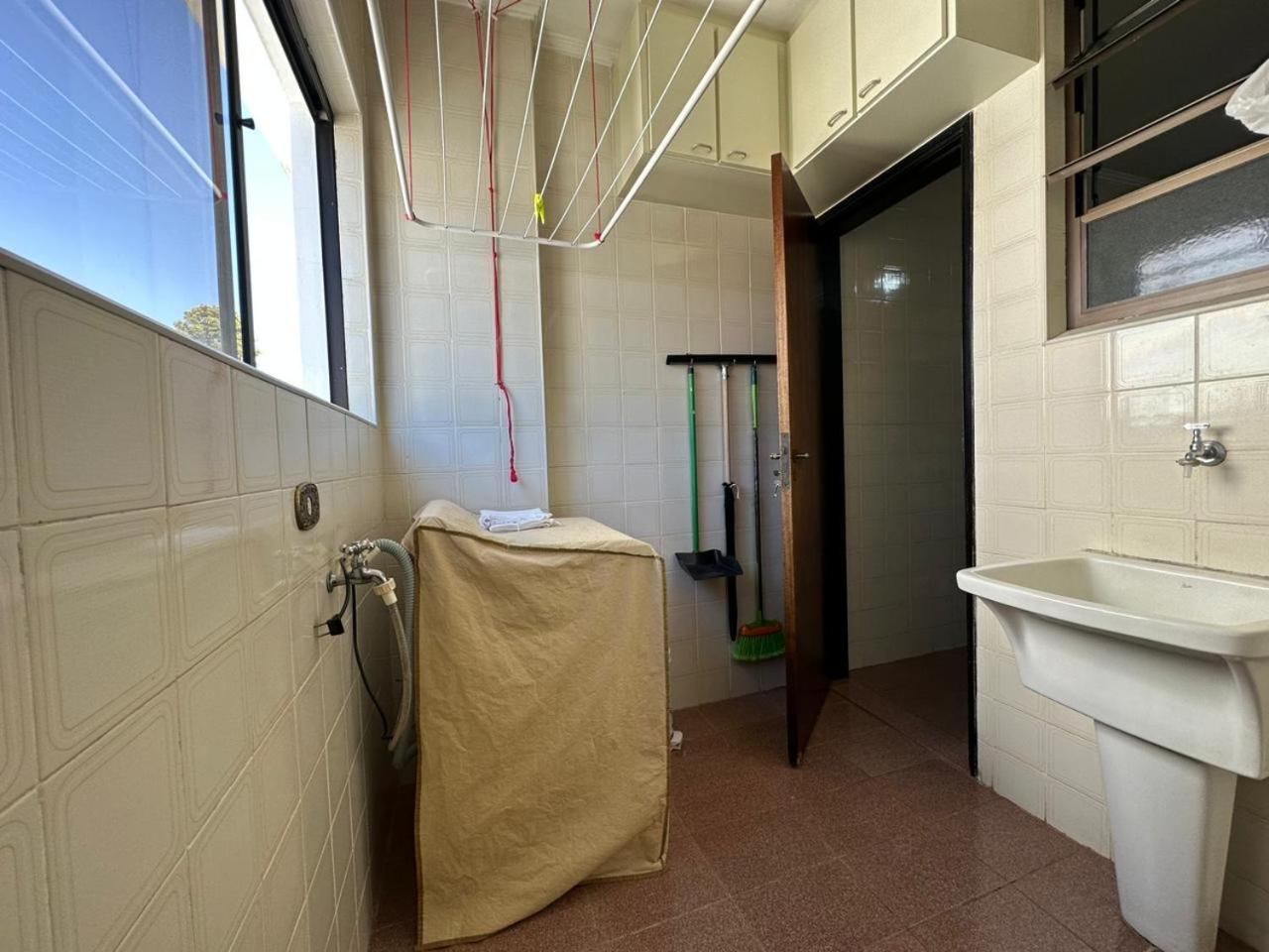 Apartamento Charmoso no Centro com Garagem
