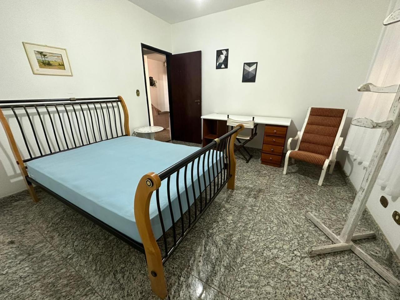 Apartamento Charmoso no Centro com Garagem