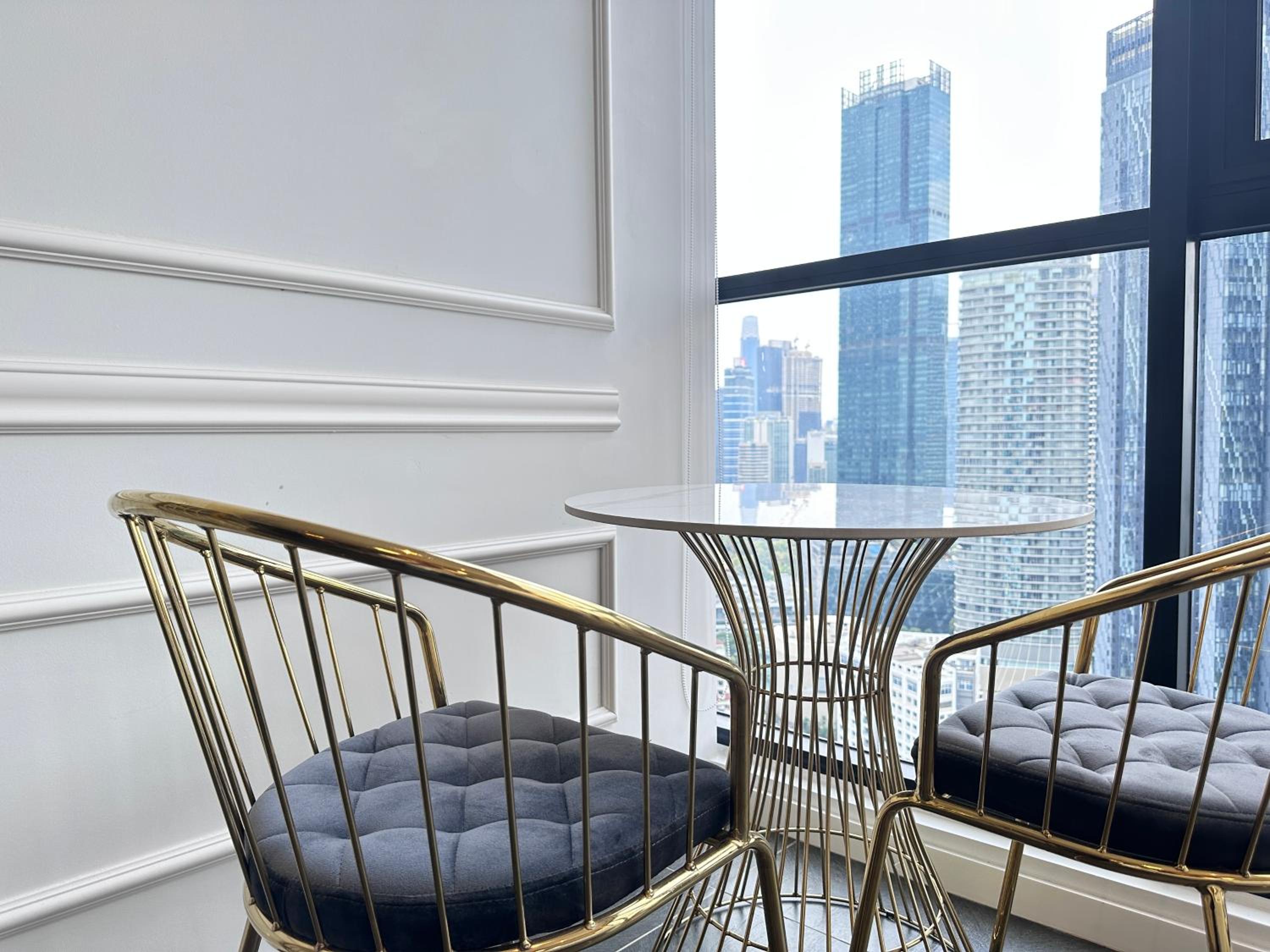 Scarletz Suites KLCC Twin Tower by Purple Orchid