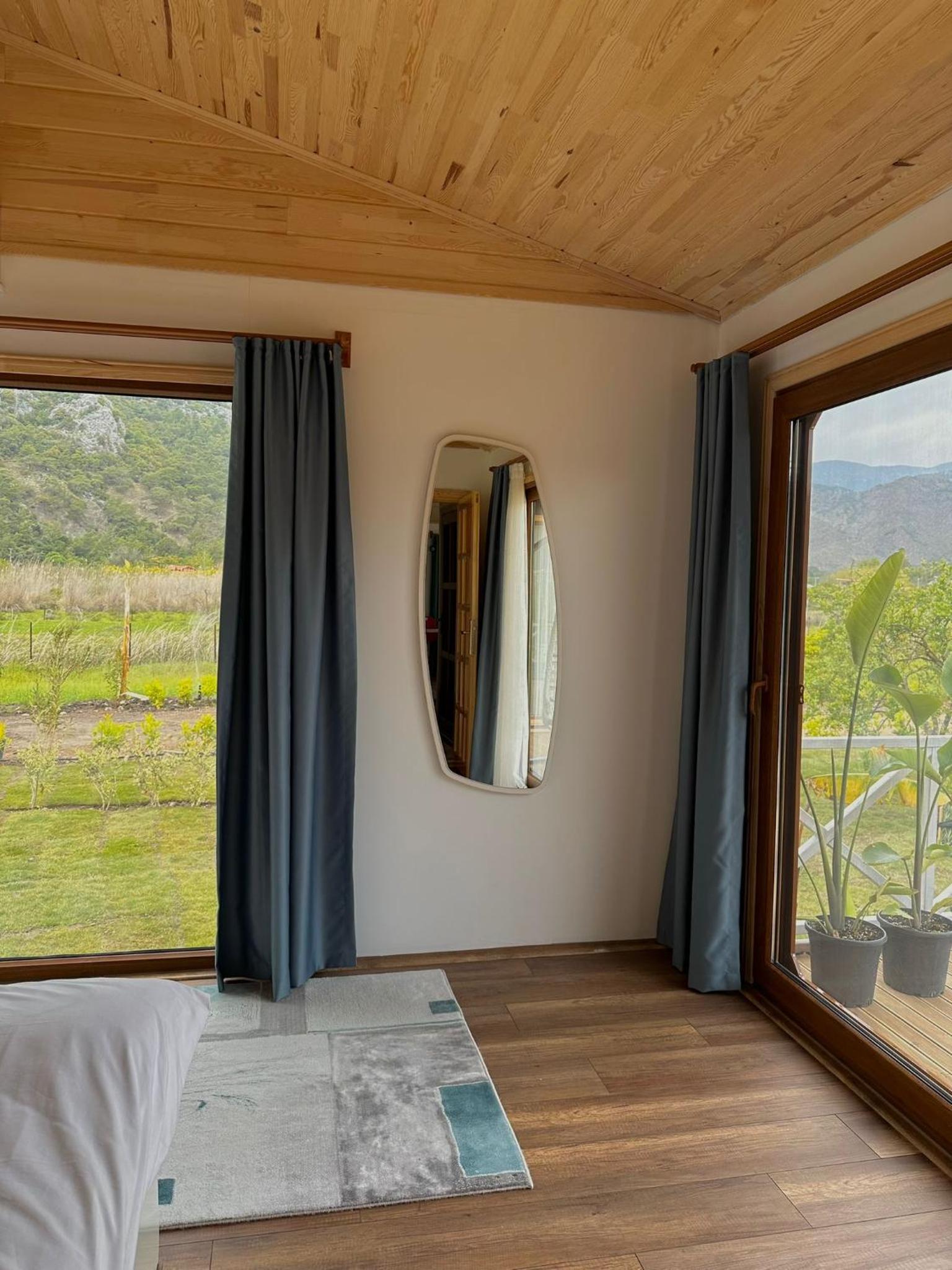 Villa Nar