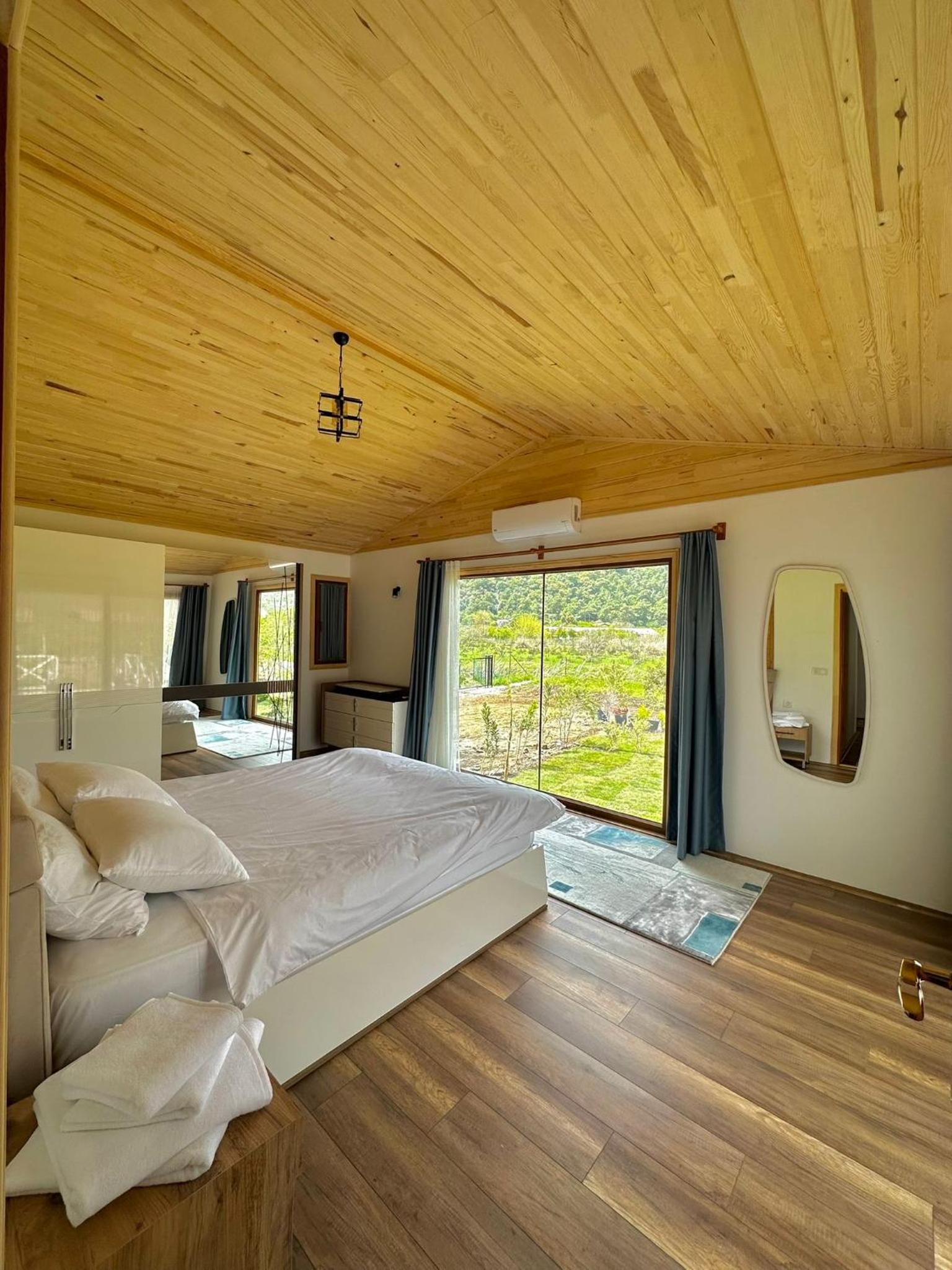 Villa Nar
