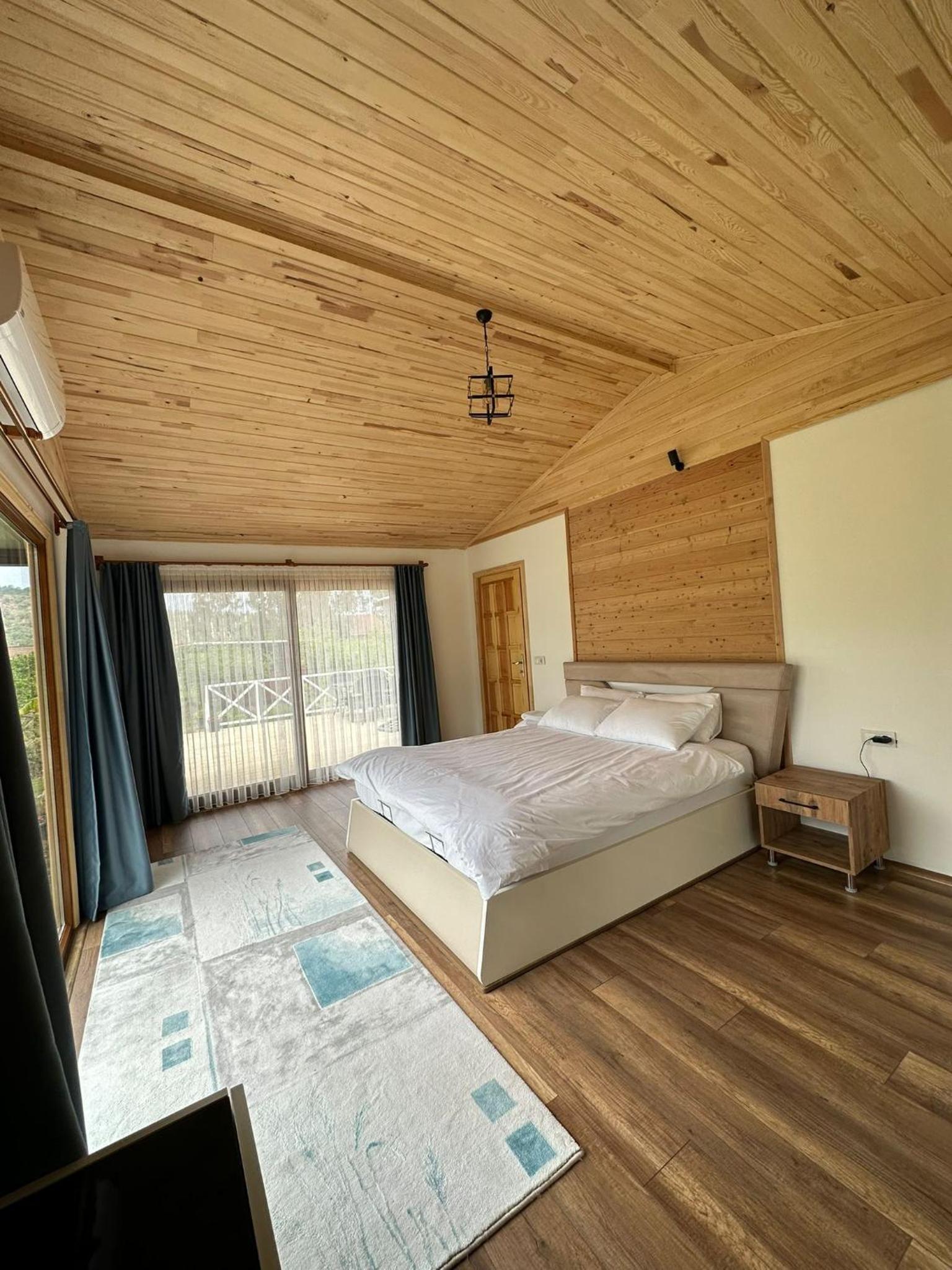 Villa Nar