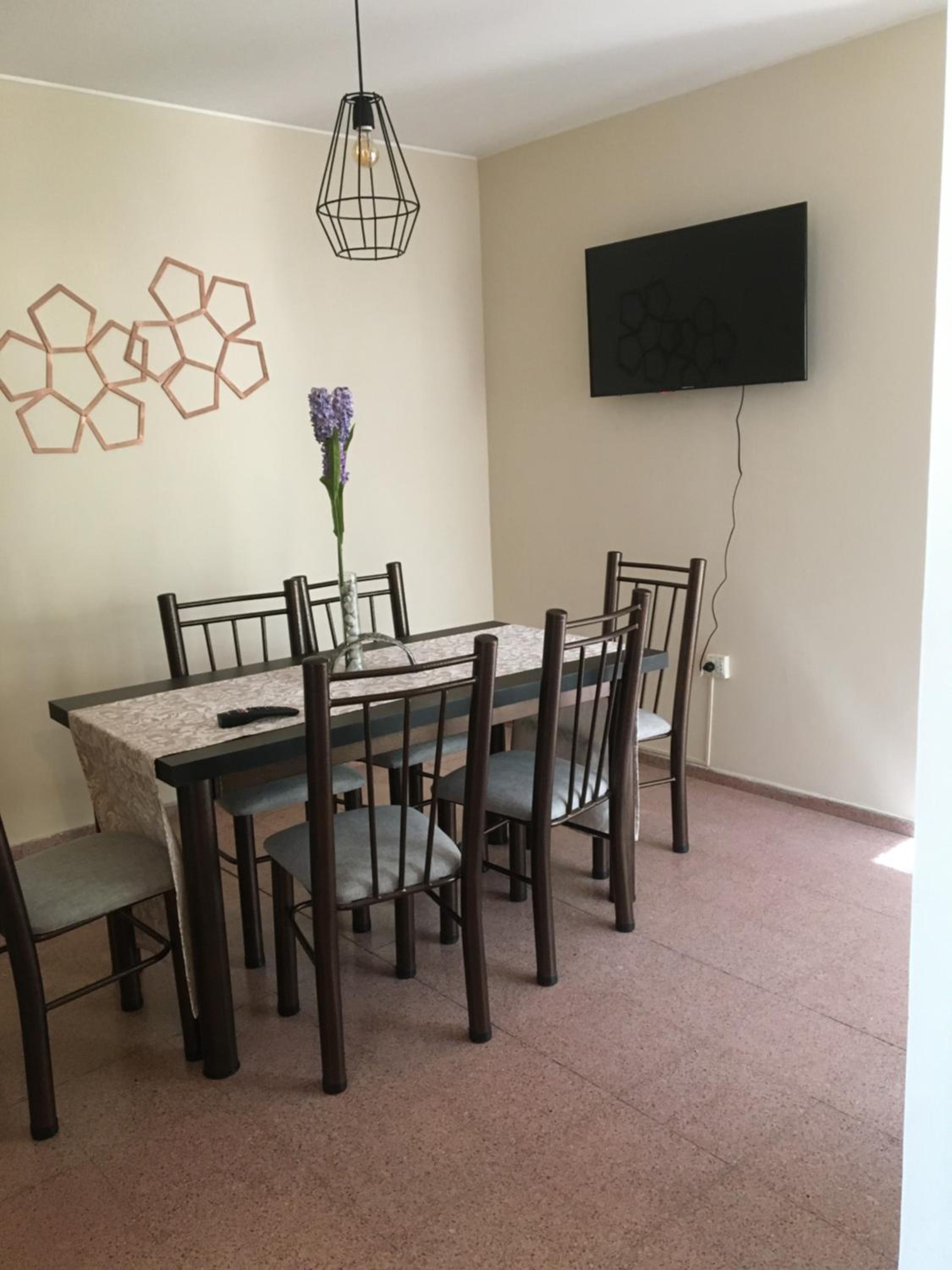 Hermosa casa tranquila en la ciudad