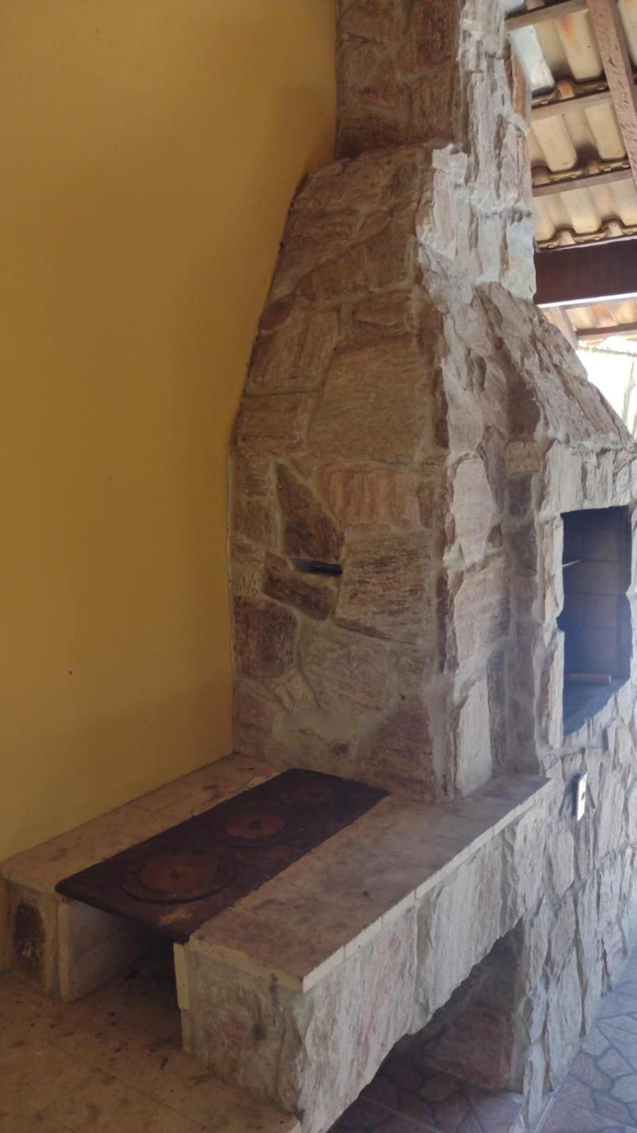 PENEDO COM 4 QUARTOS, PISCINA E SAUNA. 600M do CENTRO