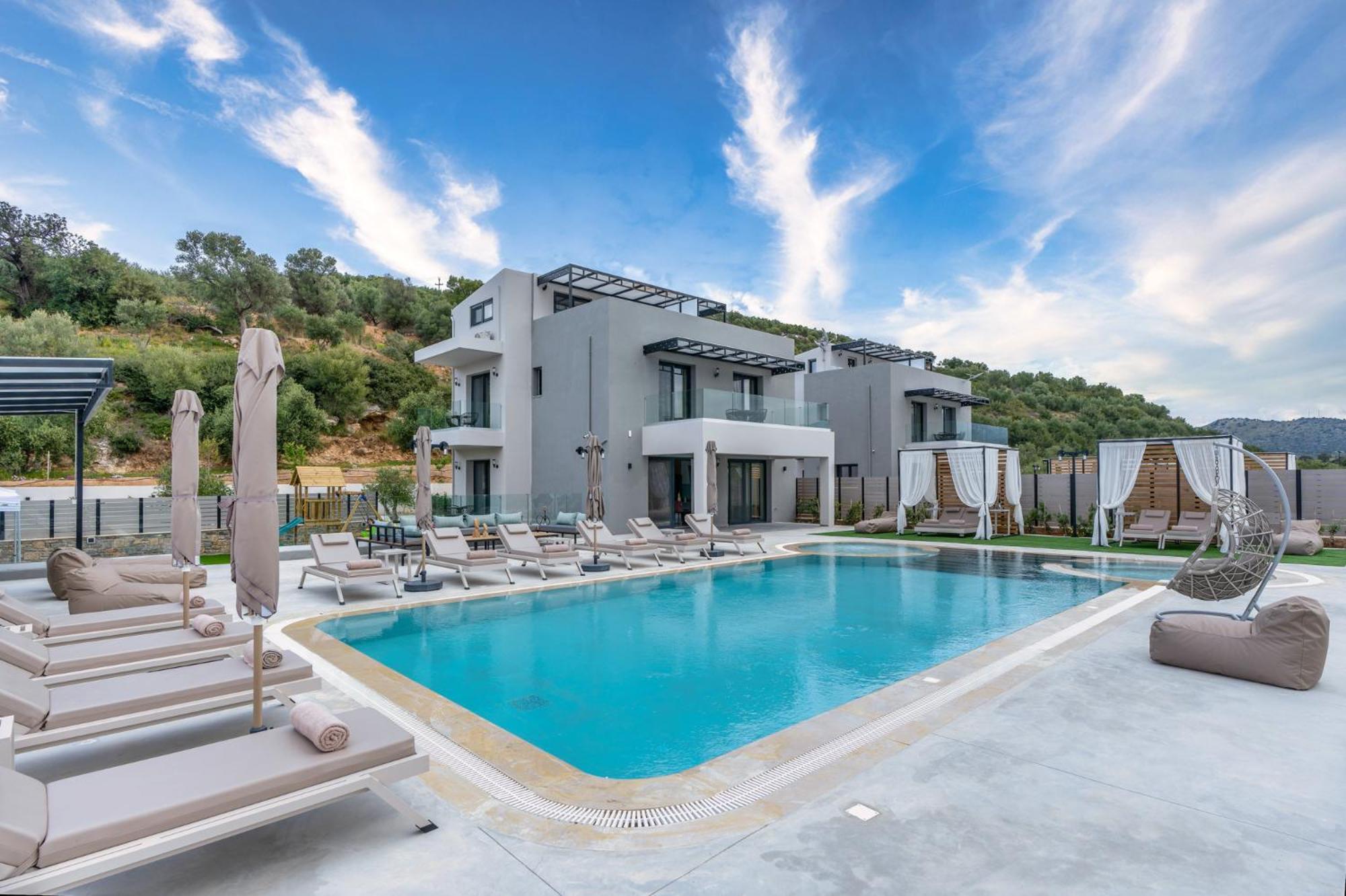 Luxurious villa Micha Mare - 14 Bedrooms view 5