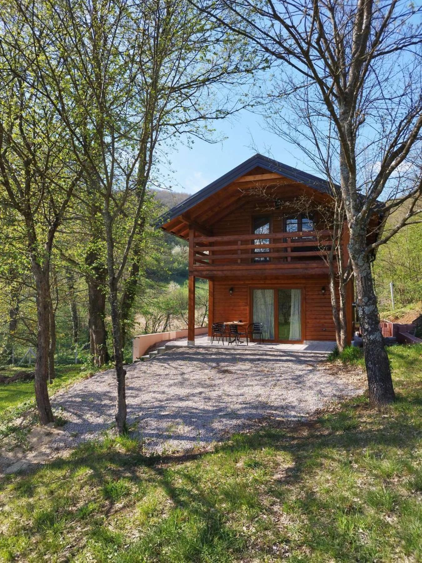 Kuća u šumi - Forest house near National park Una - Air Spa Lohovo