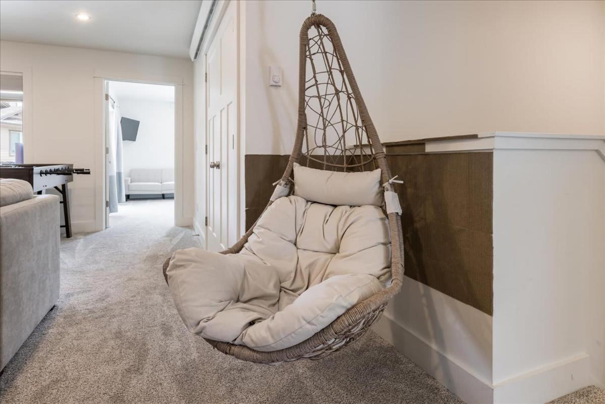 Teewinot Townhome view 4