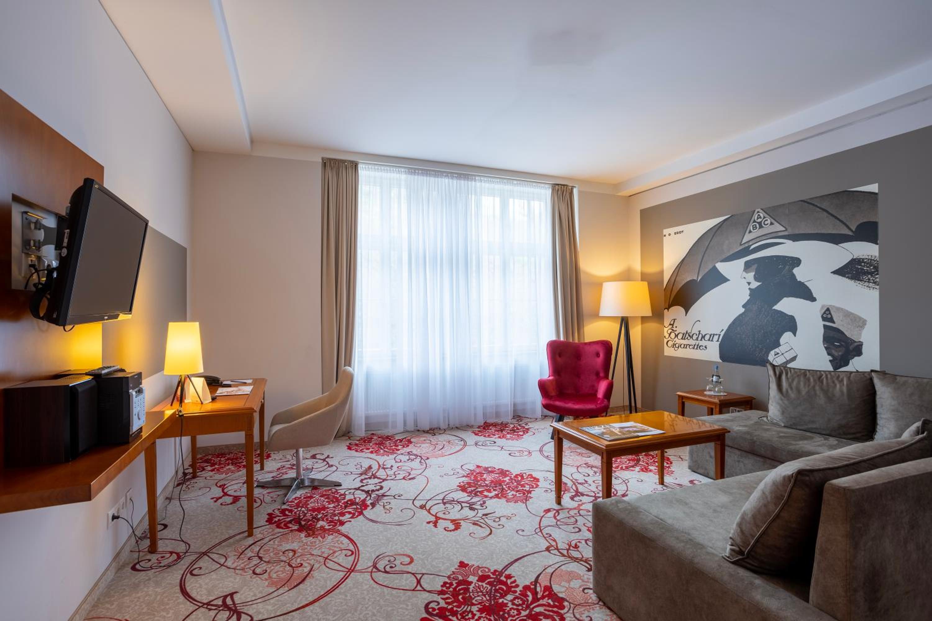 LIKESTAY Premium Baden-Baden - ehemals Batschari Palais — photo 41