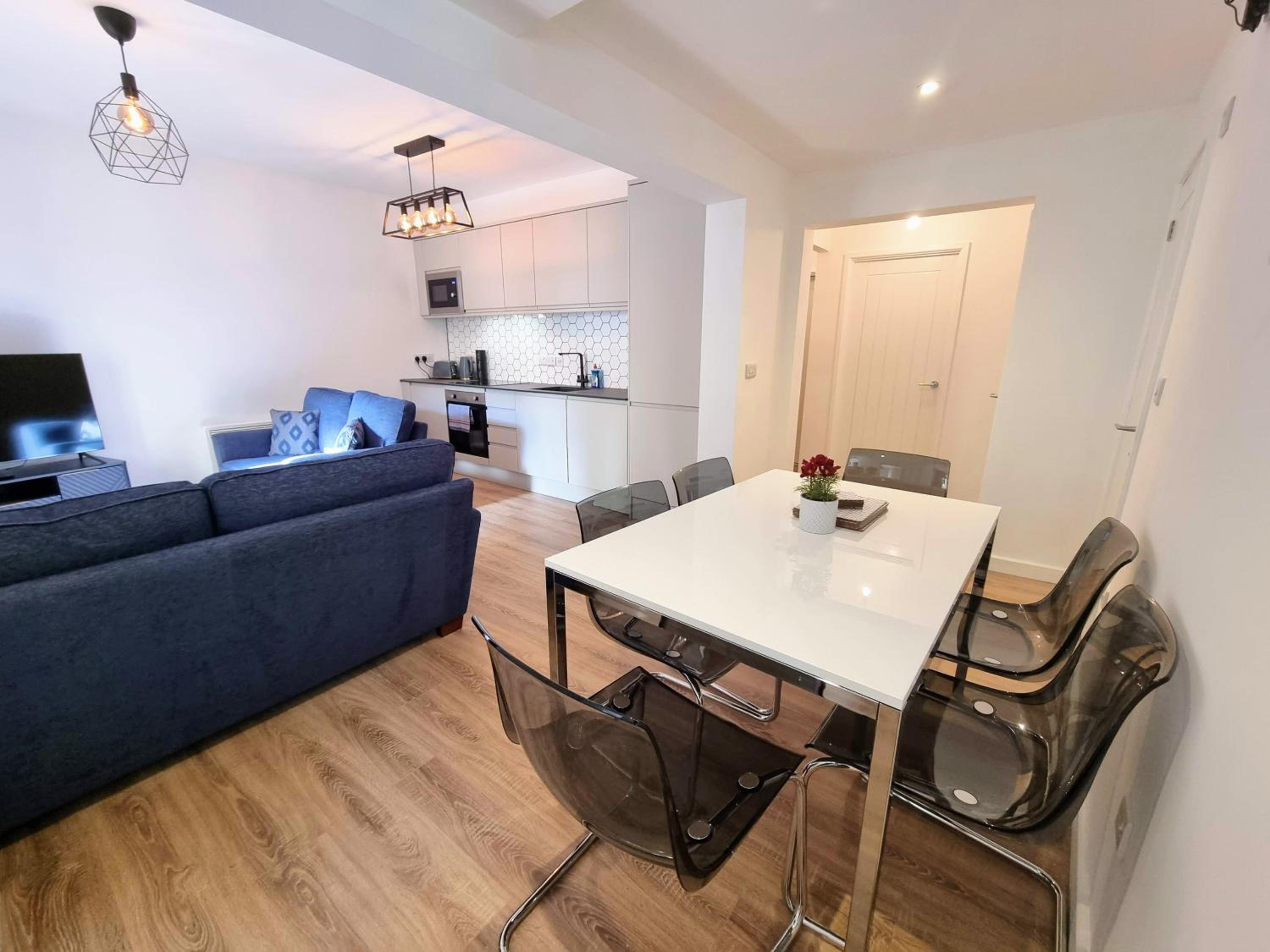 South Terrace Apartment by Cliftonvalley Apartments