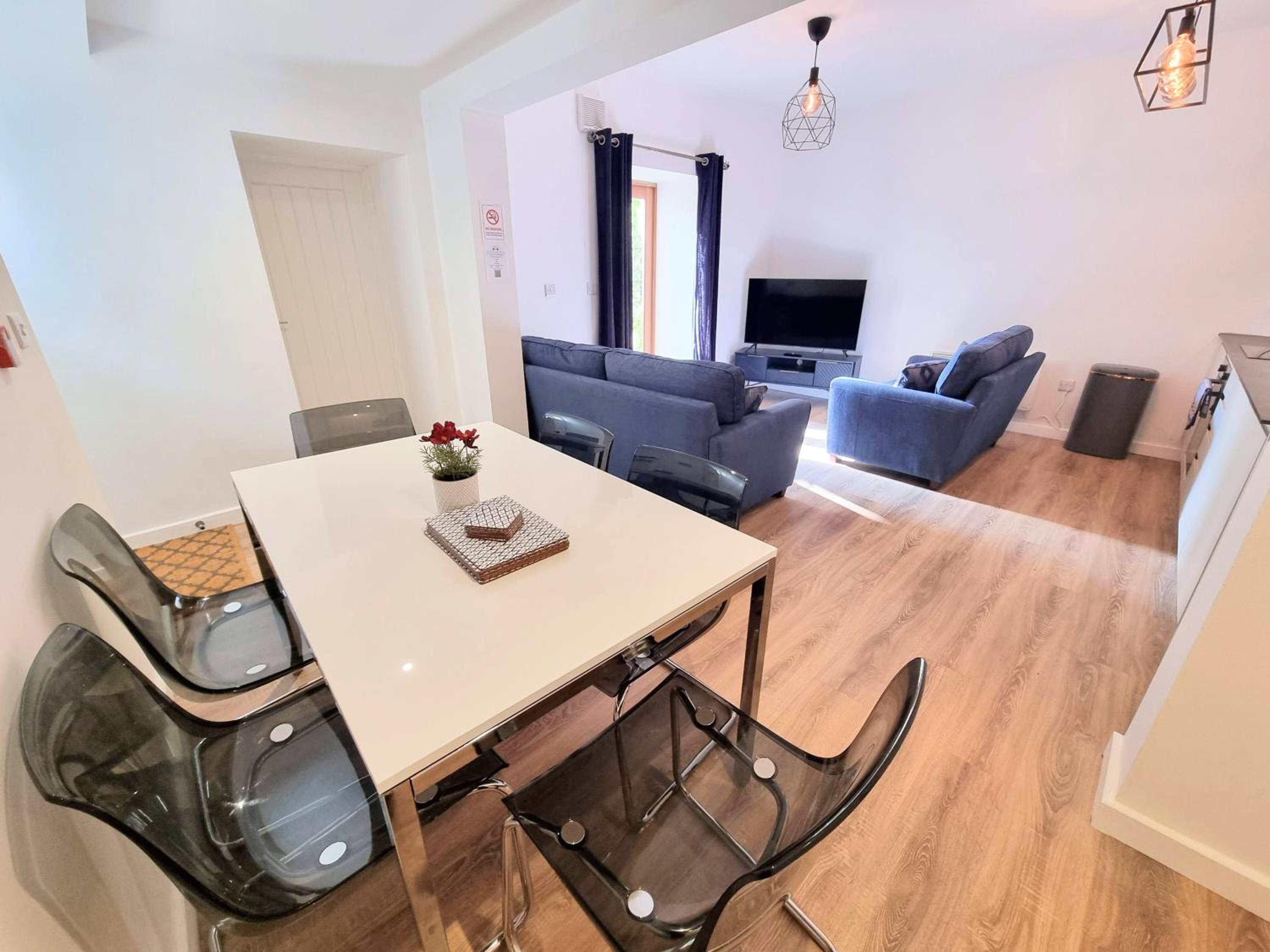 South Terrace Apartment by Cliftonvalley Apartments