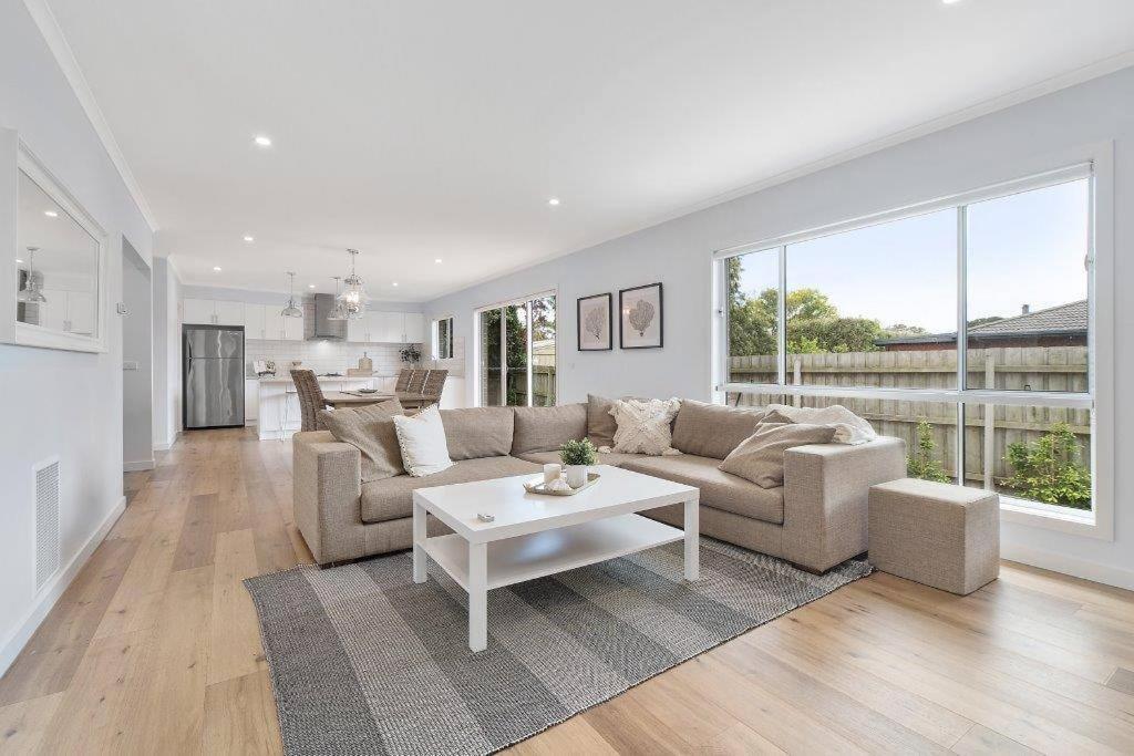 Rosebud Lovely House 2 - Mornington Peninsula 4 BR 3 Bath 2 story holiday house - BBQ - Beach - Hot spring