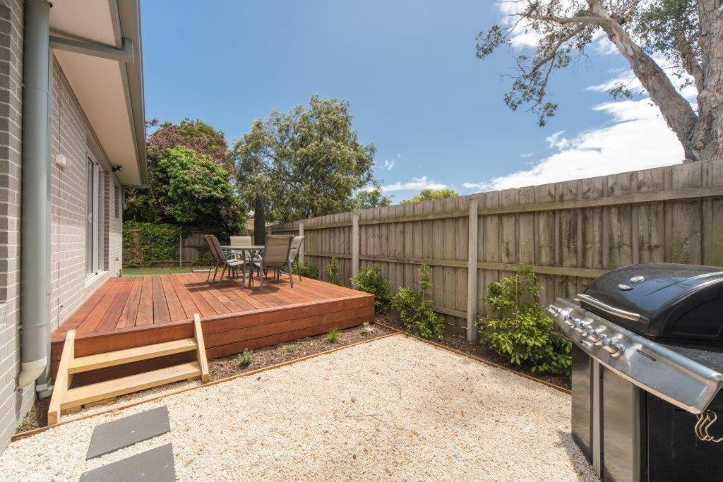Rosebud Lovely House 2 - Mornington Peninsula 4 BR 3 Bath 2 story holiday house - BBQ - Beach - Hot spring