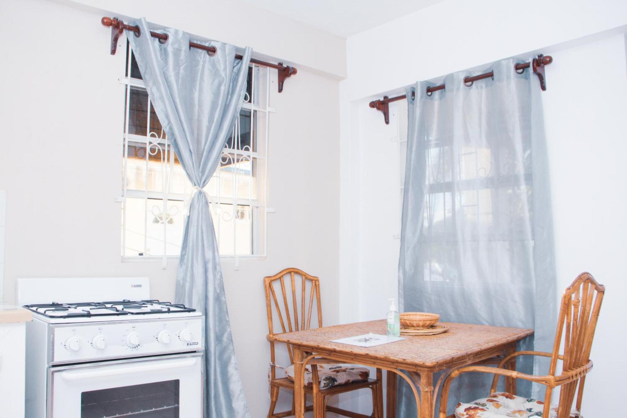 Buttercup Cottage Apartments