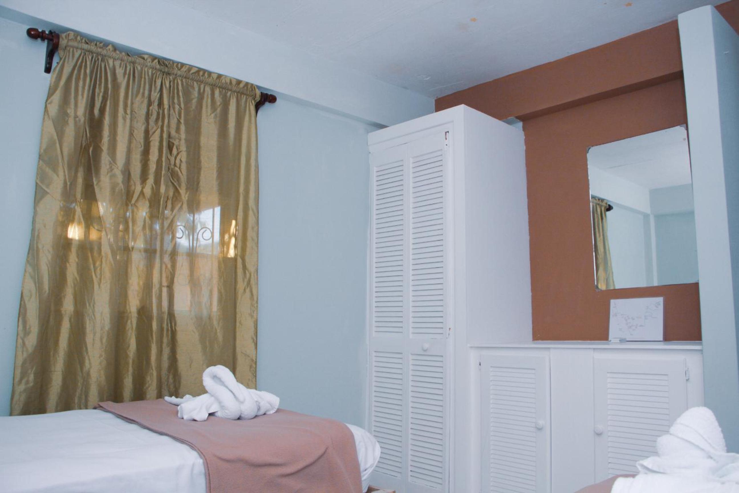 Buttercup Cottage Apartments