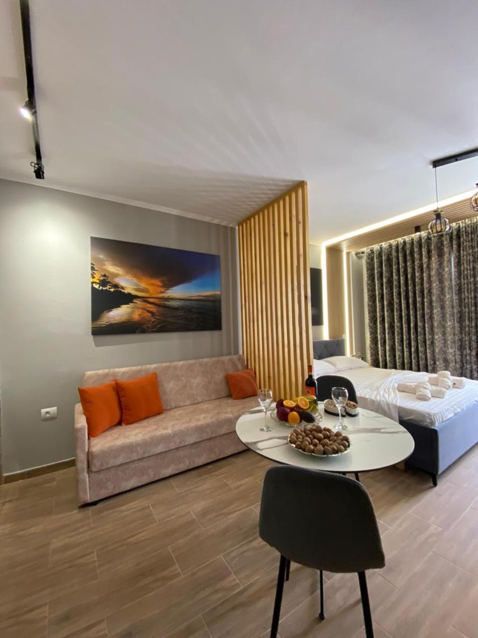 Ralph Apartments