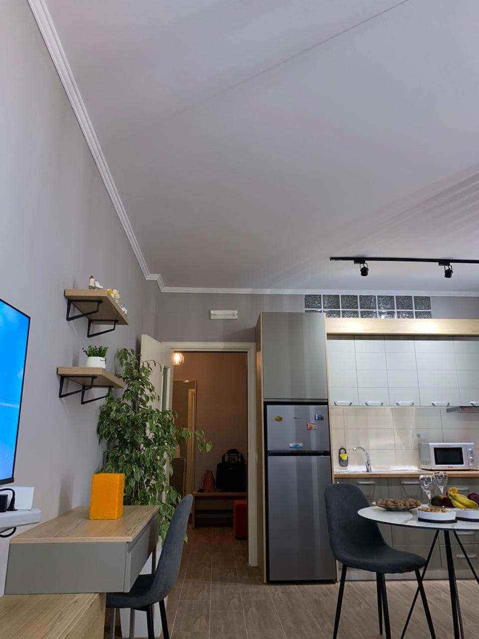 Ralph Apartments
