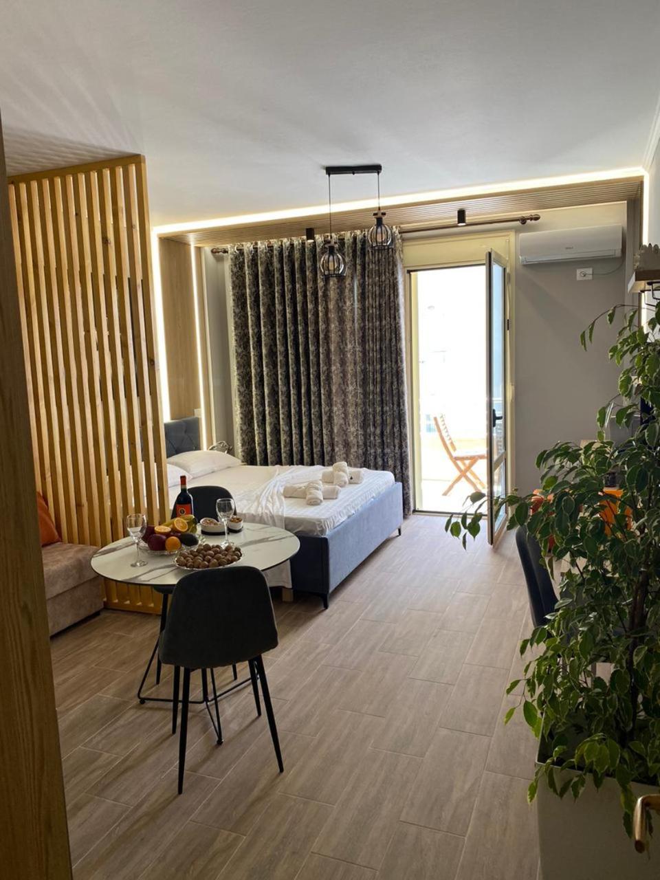 Ralph Apartments