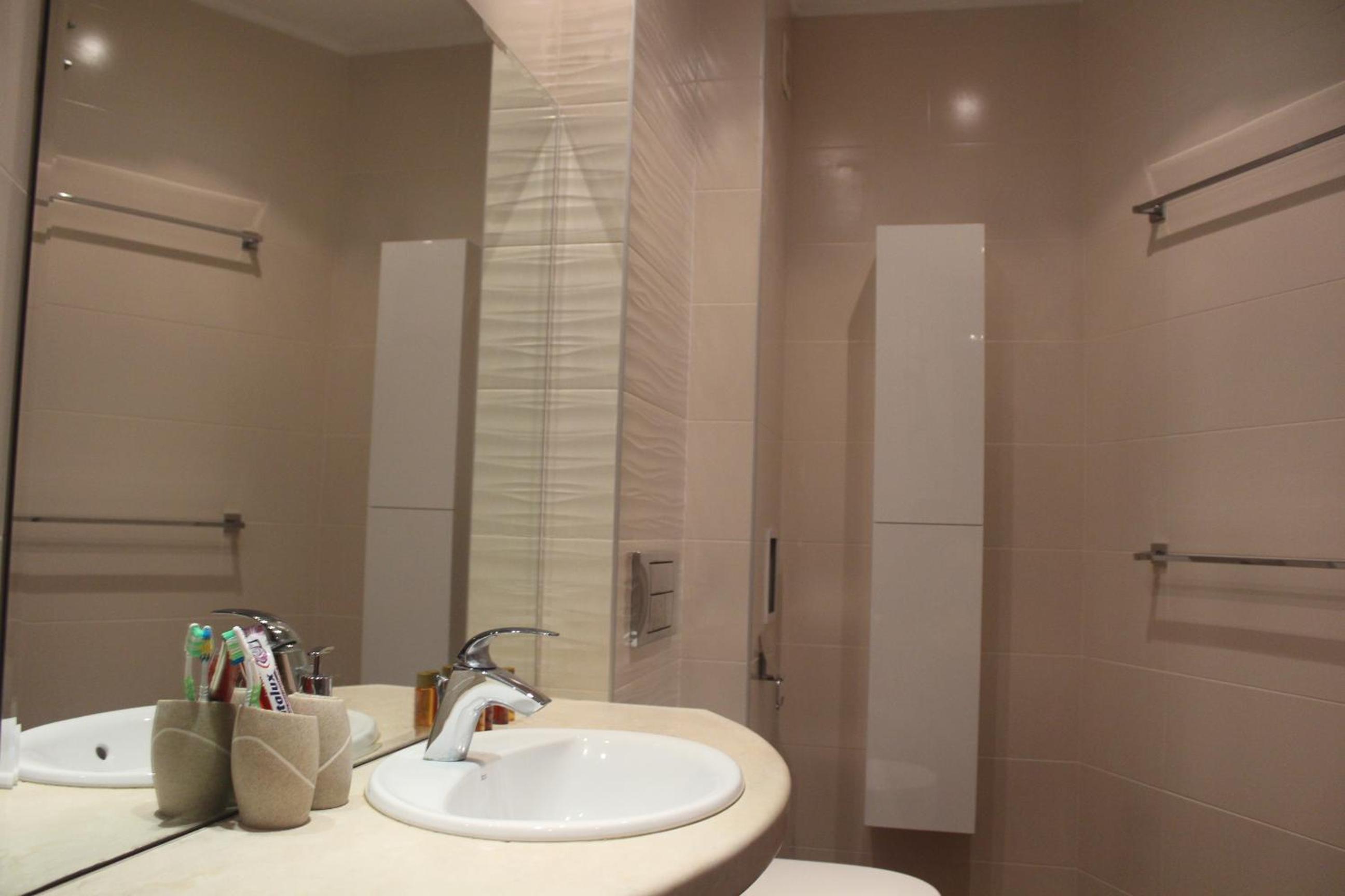 La Mer spacious Apartment with a Sea View
