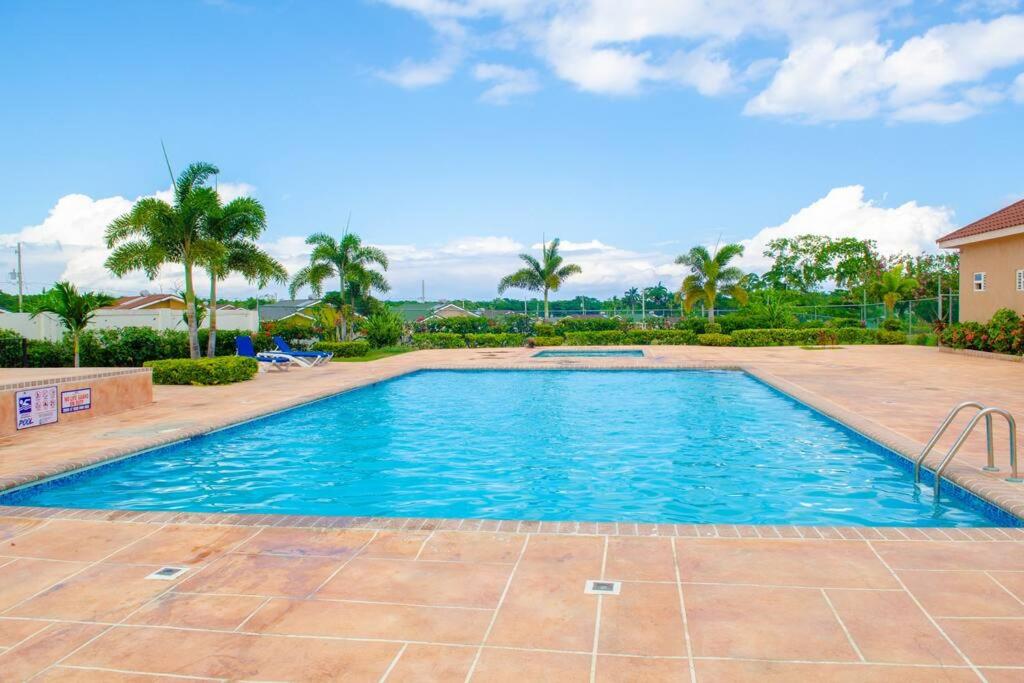 Elegance, Ochi Rios - 2BR Oasis with Exclusive Private Pool!" view 2