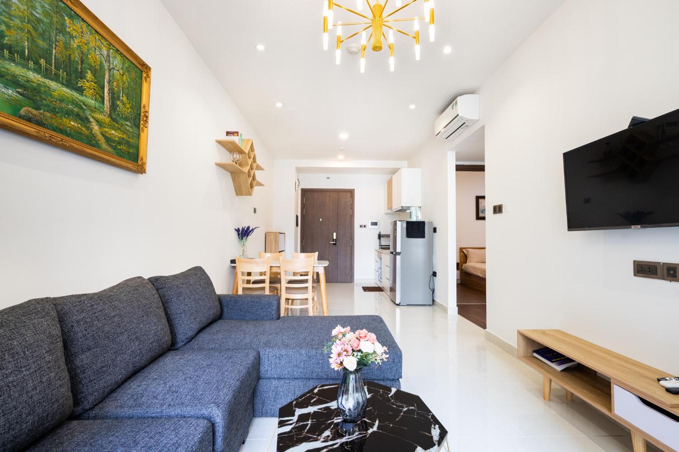 AJ'home - Saigon Royal 5 Star