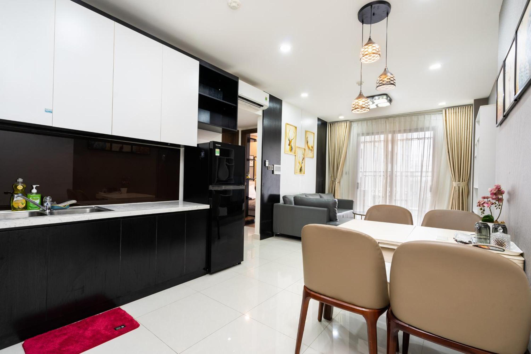 AJ'home - Saigon Royal 5 Star