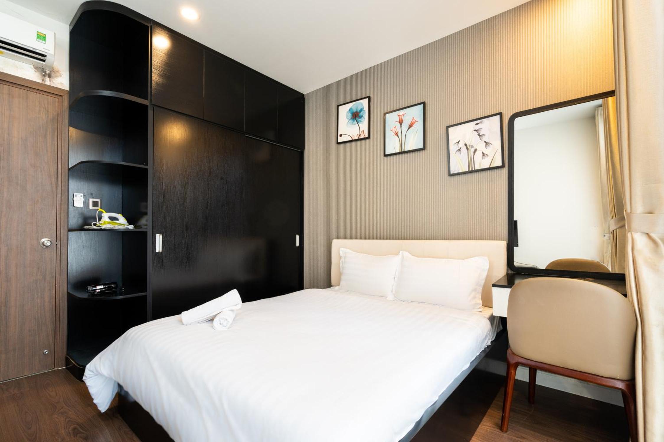 AJ'home - Saigon Royal 5 Star