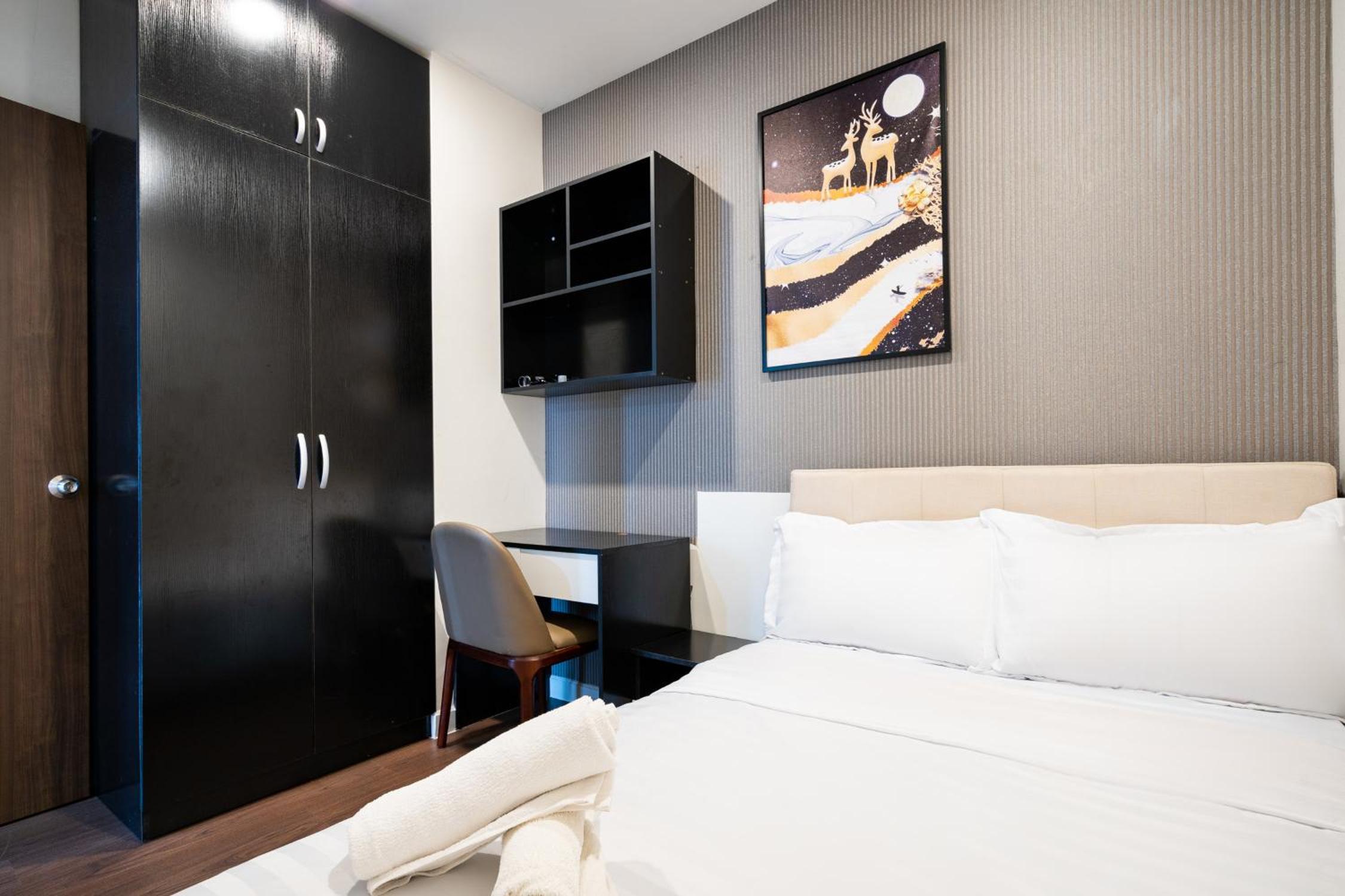 AJ'home - Saigon Royal 5 Star