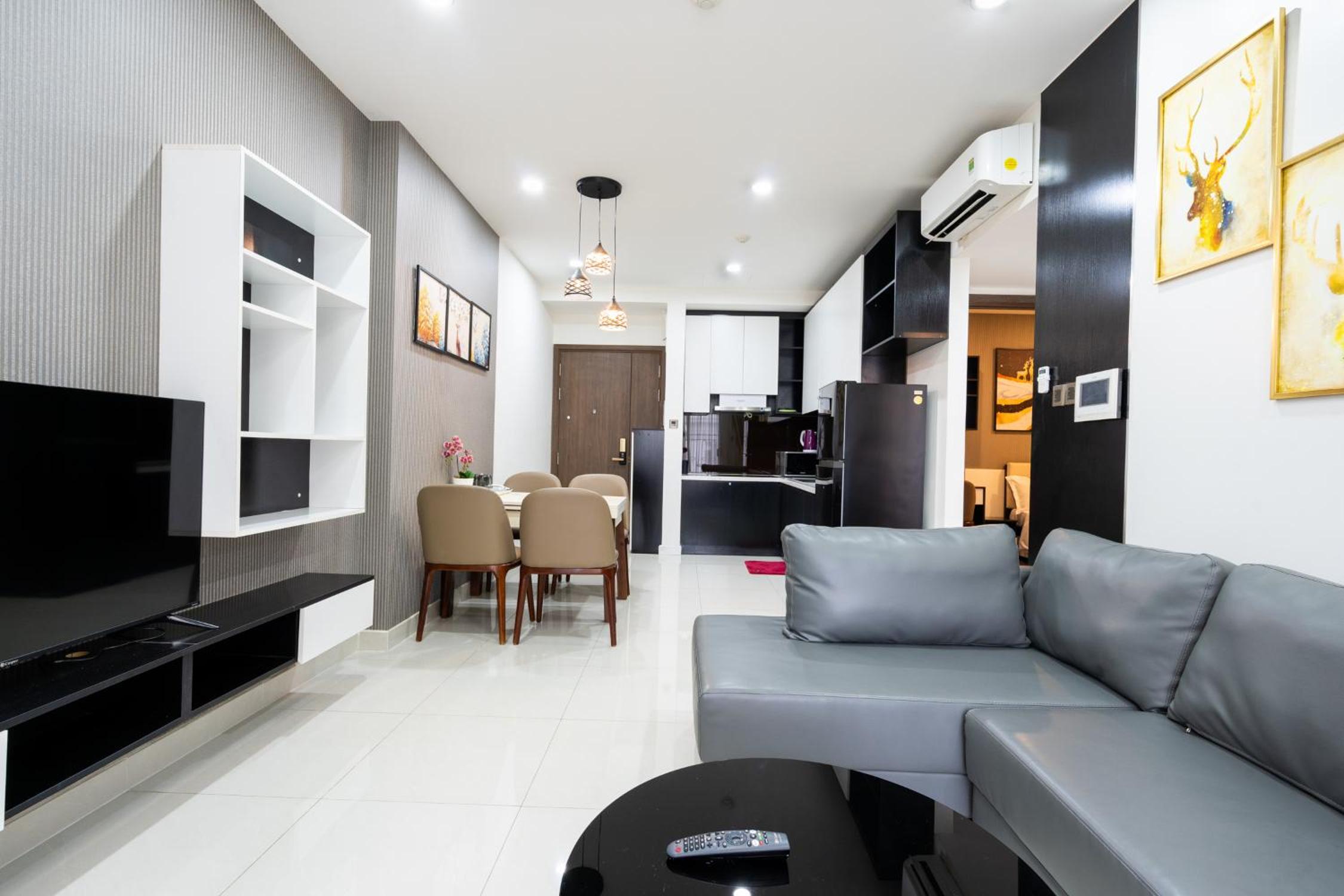 AJ'home - Saigon Royal 5 Star