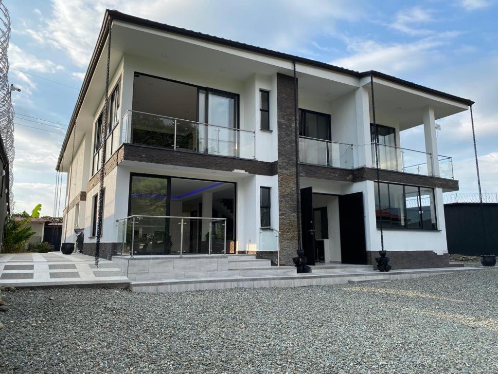 chalet el pilar, Barcelona quindio