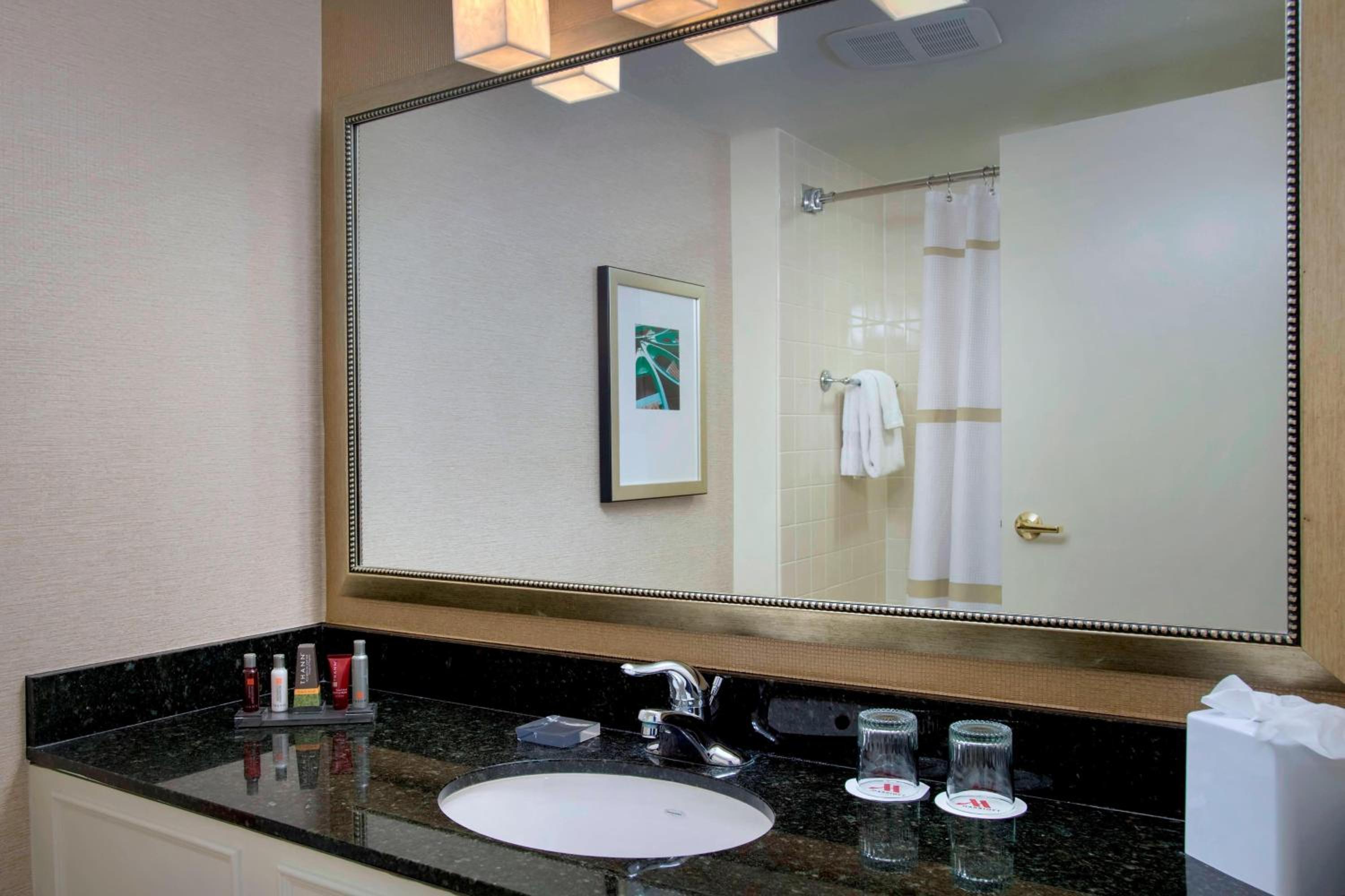 Boston Marriott Peabody - Property Image 39