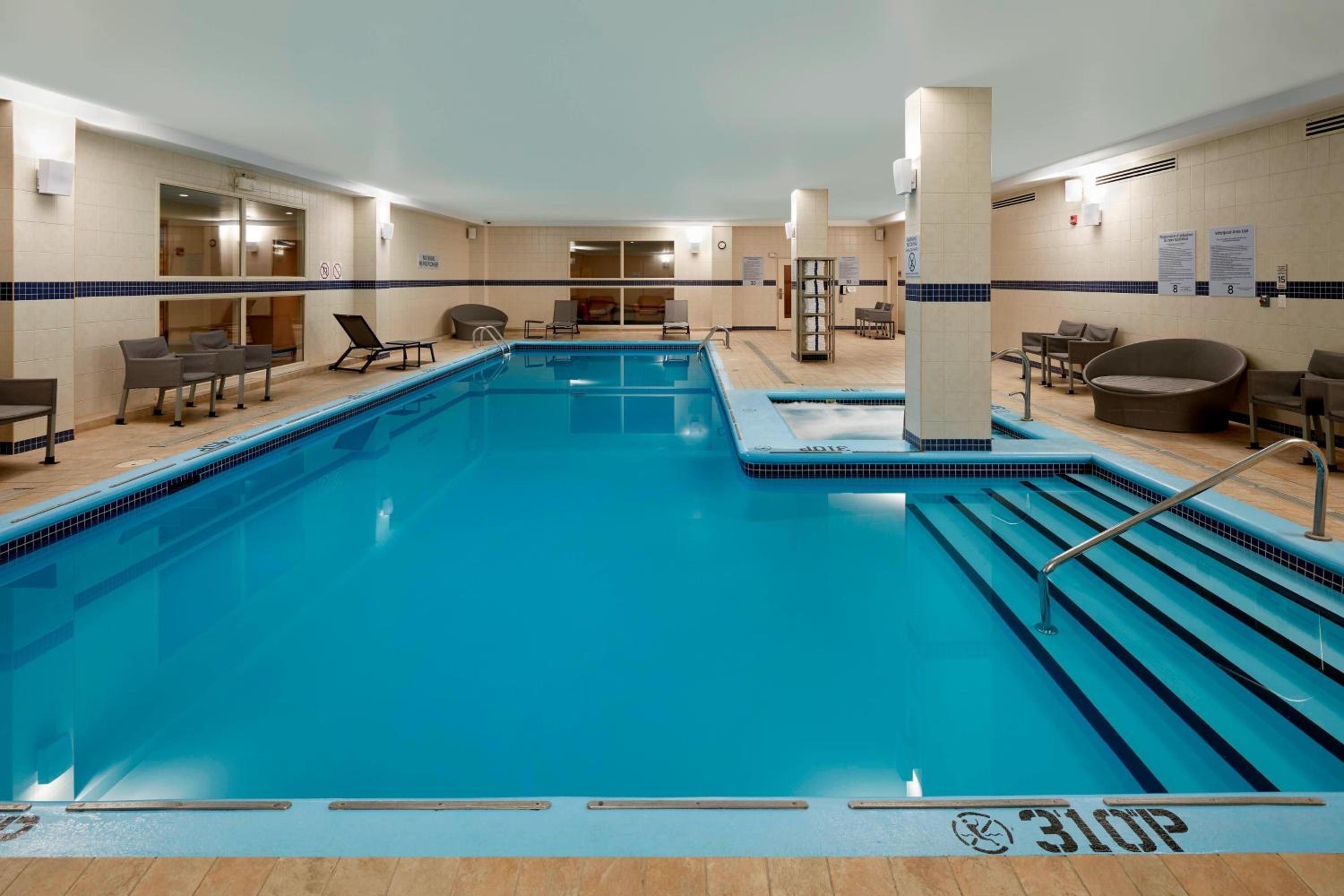 Residence Inn by Marriott Montreal Airport - Property Image 6