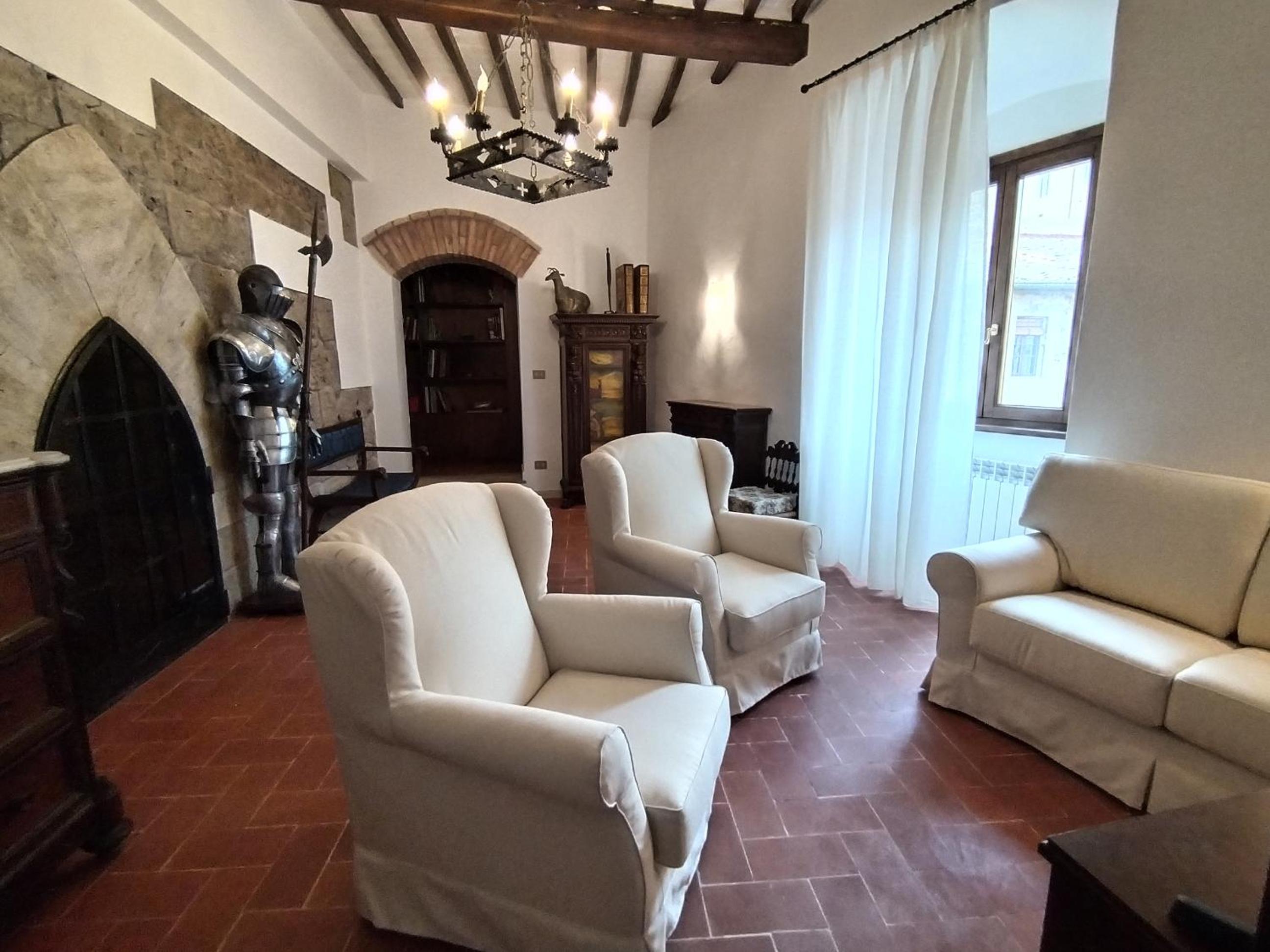 APPARTAMENTO CISTERNA 33 view 5