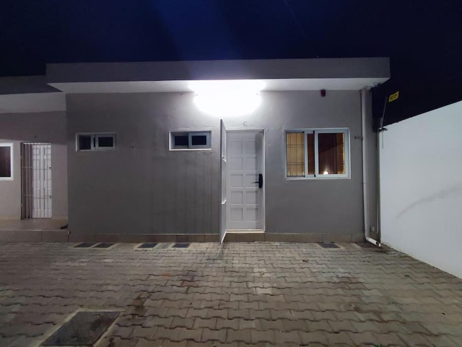 Chonguile Villa 1 Modern Minimalist in Matola