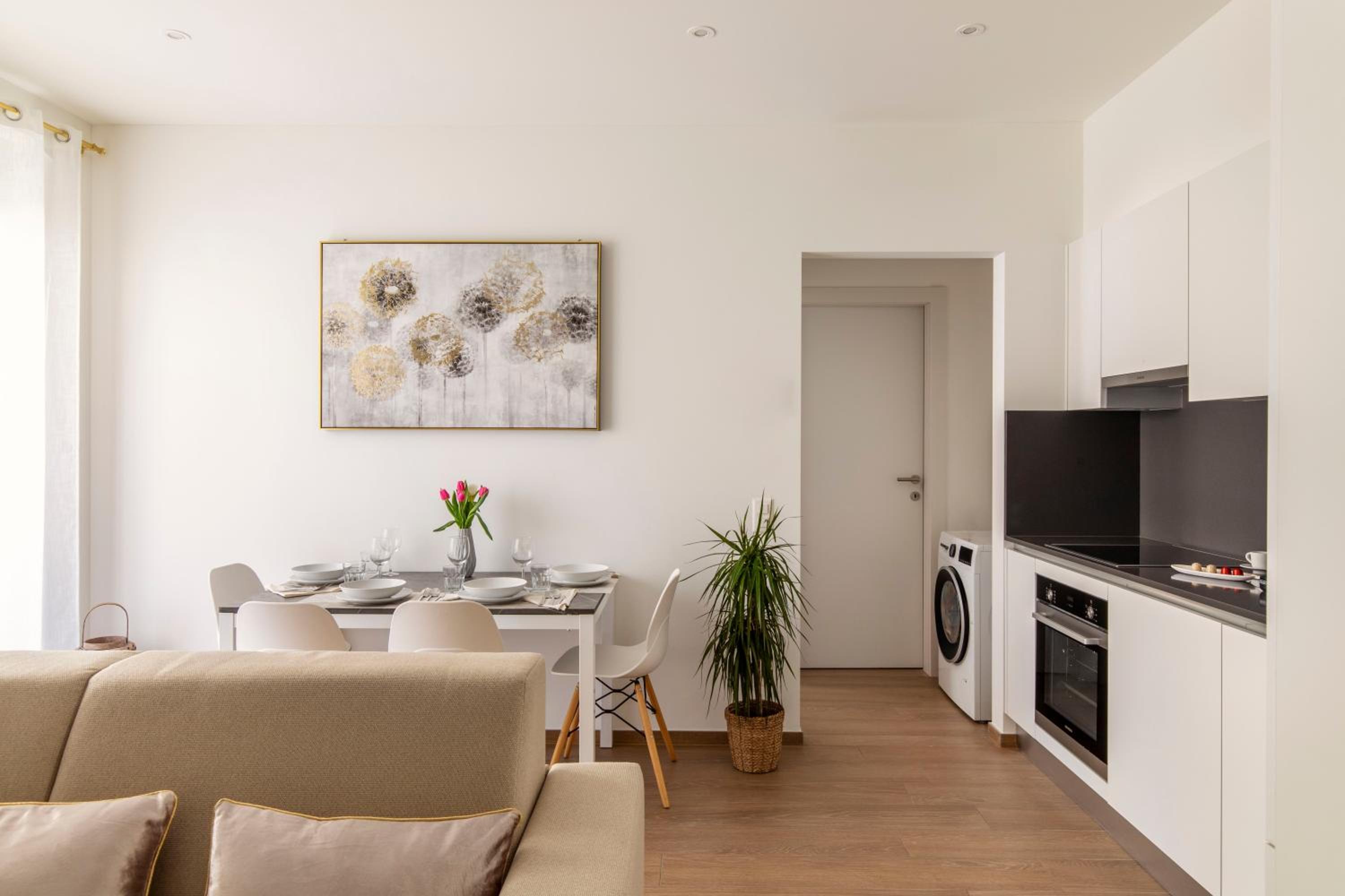 Lugano Superior Suites - Free Parking