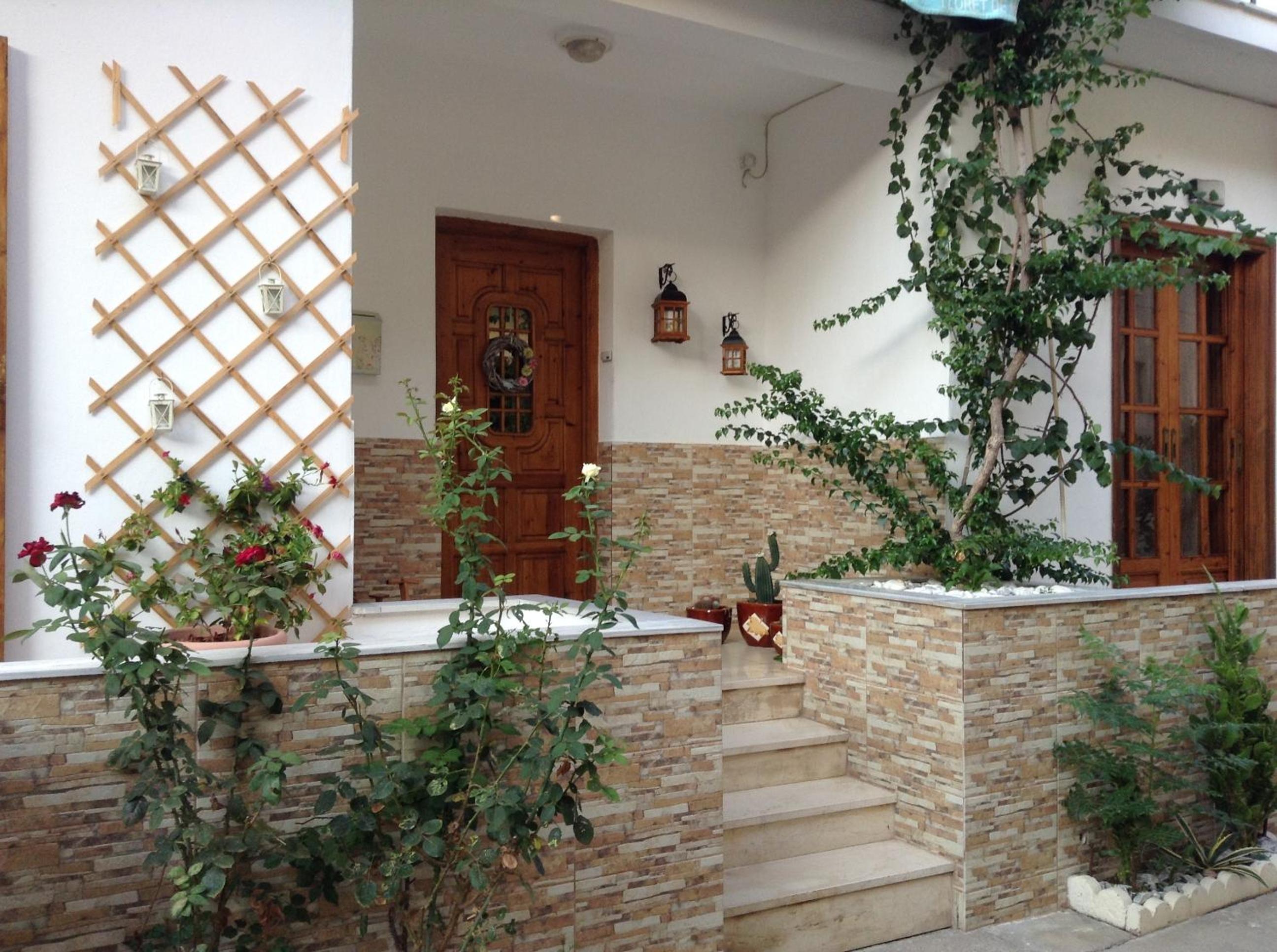 Photo 29